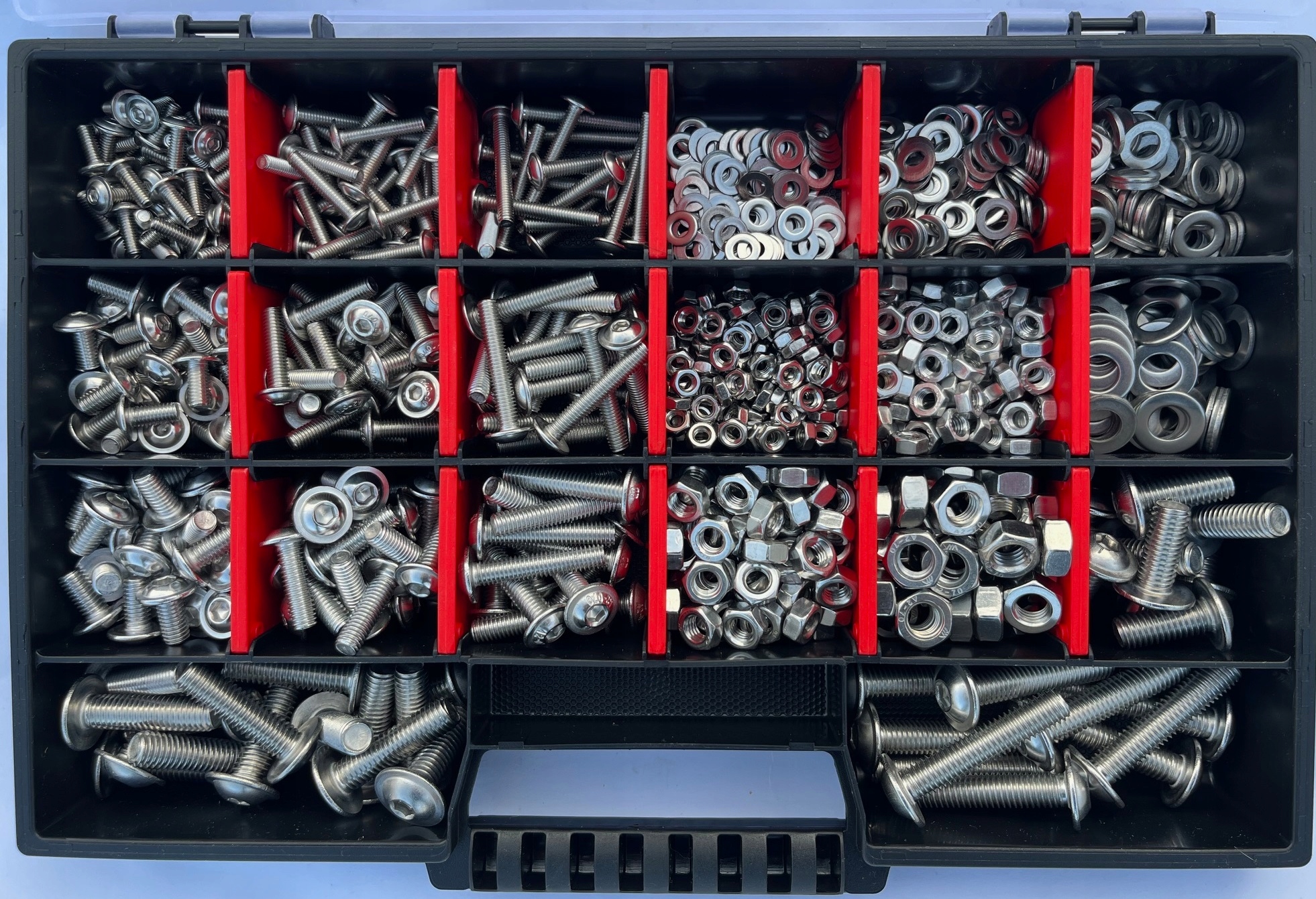 Zestaw śrub nakrętek i podkł. koł. imbusowe st. nierdzewna A2 910szt. (12)