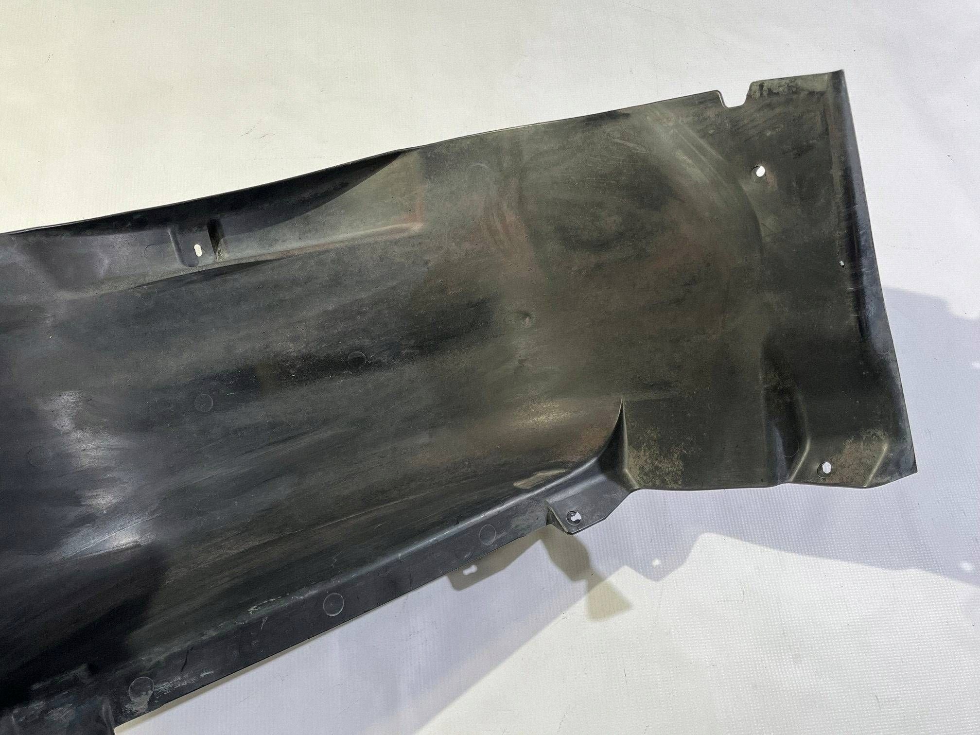 mudguard rear. left left rear part Chevrolet Corvette C5 1997