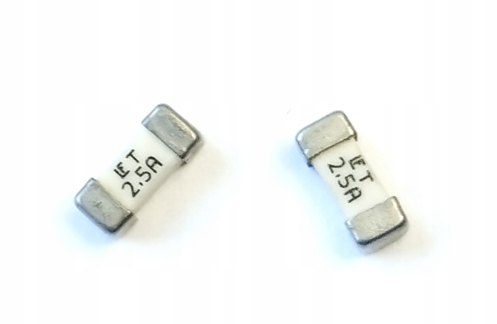 [4 szt] Bezpiecznik Smd 2.5A zwłoczny 2410 (1808) 6.1x2.7mm