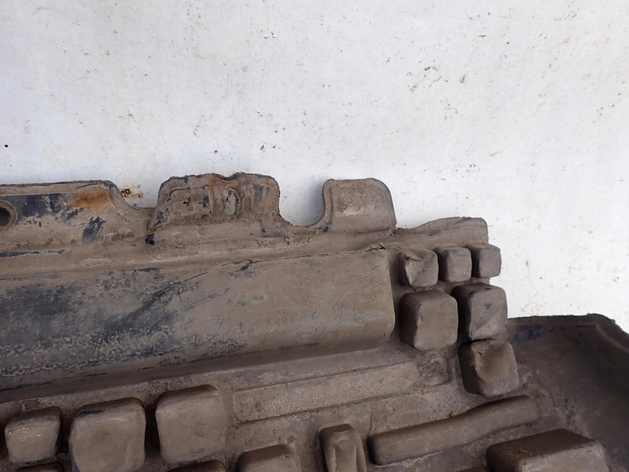 JEEP GRAND CHEROKEE LIFT 13-21 cover below engine