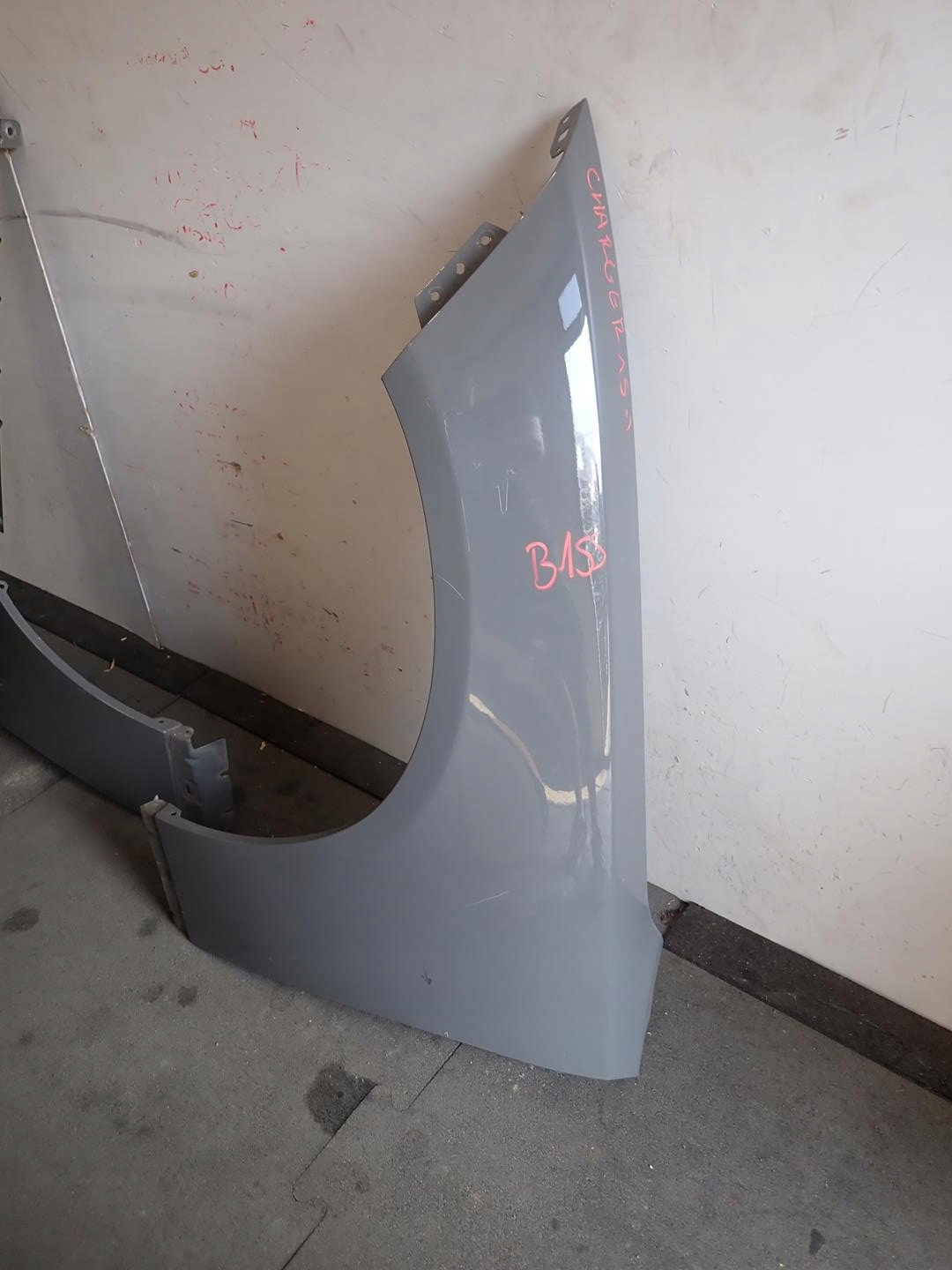 fender front front left DODGE CHARGER 2015