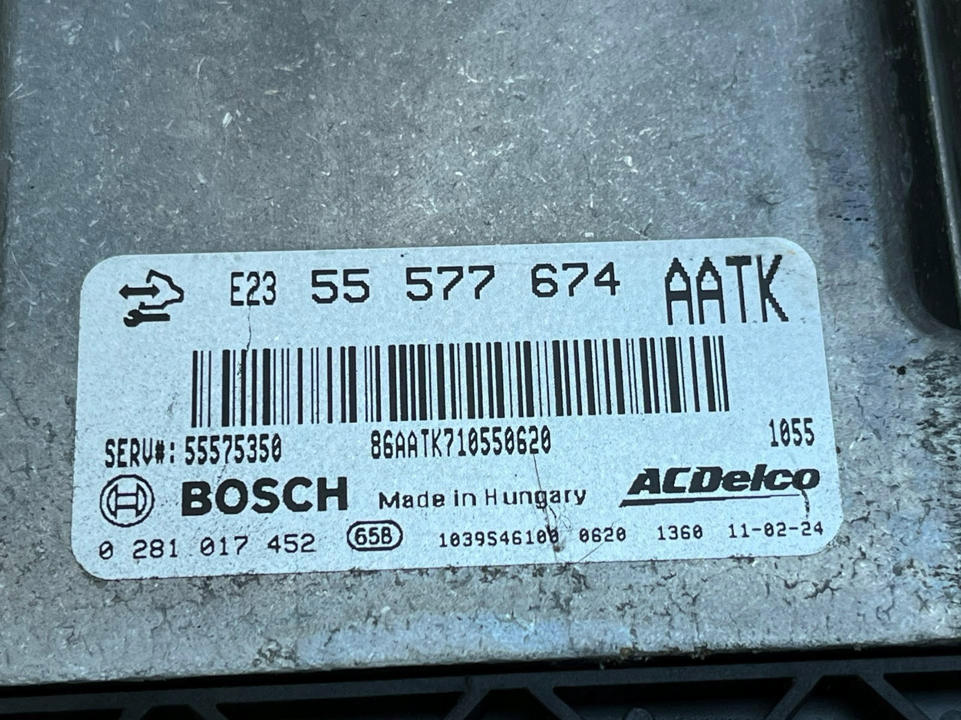 control unit of the engine Opel Insignia A 2011 55577674