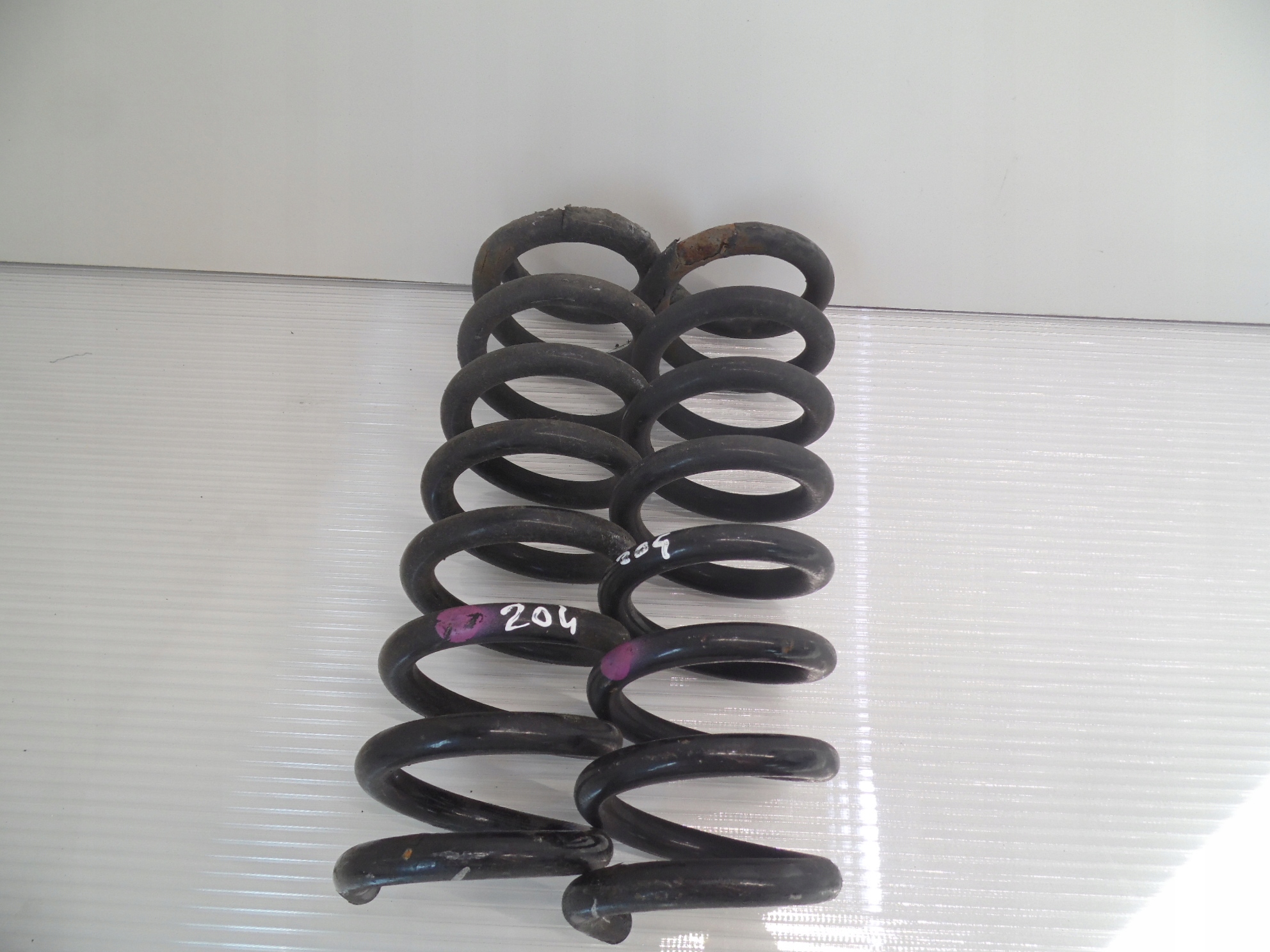 SPRĘŻYNY TYŁ TYLNE MERCEDES W204 W212