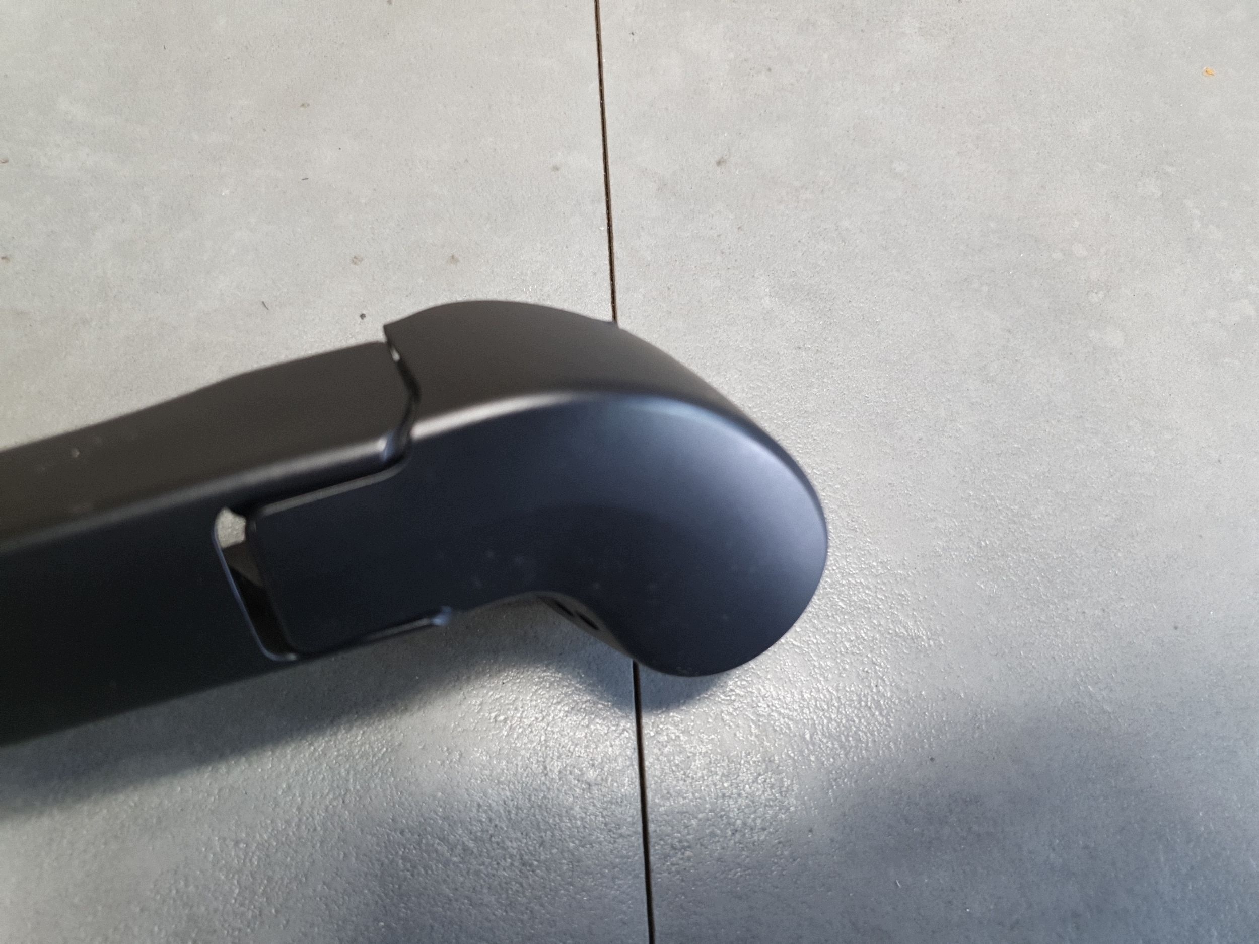 Audi Q6 e-tron wischerarm hinten pioro 4KE955407B