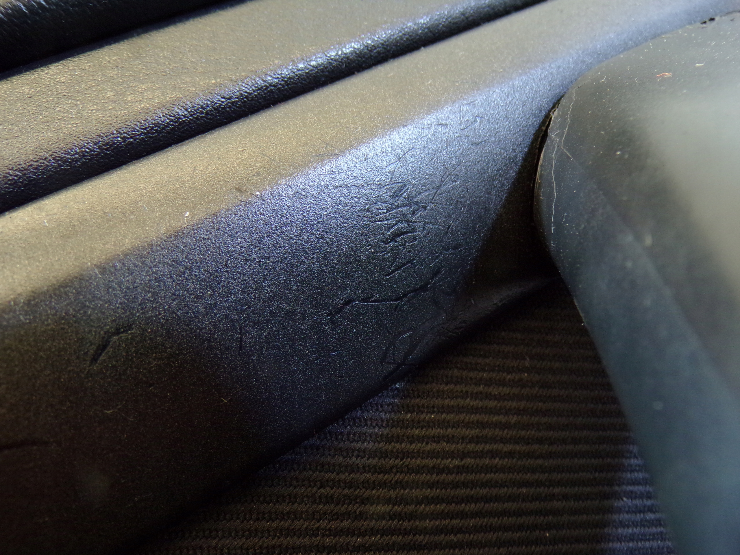 side upholstery door left rear part rear SKODA SUPERB 1 and (K2)