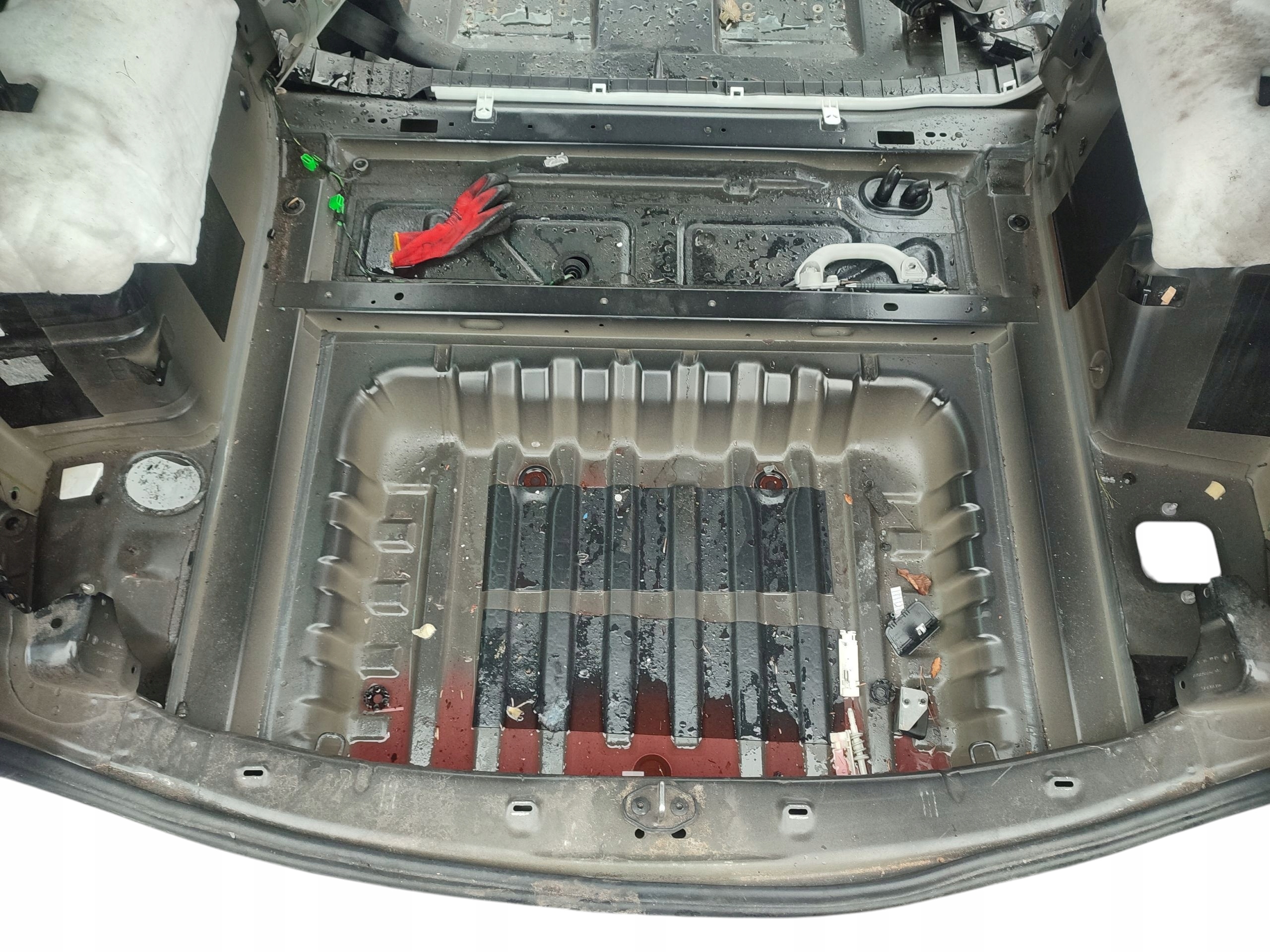 rear panel sump VW SHARAN II 7N LAK: LC9X (10-15)