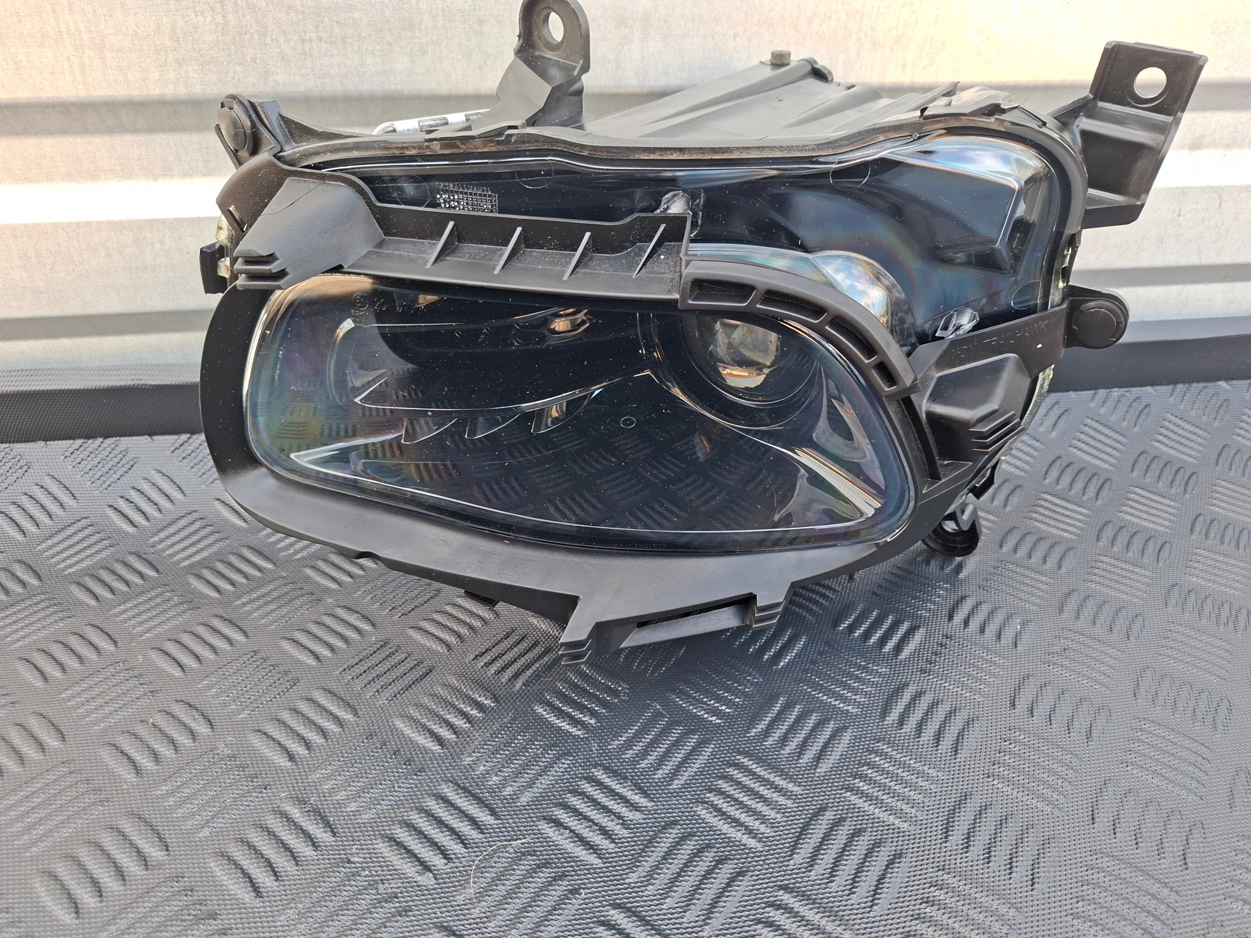 light front left front left XENON complete UK ANGLIK JEEP CHEROKEE V KL