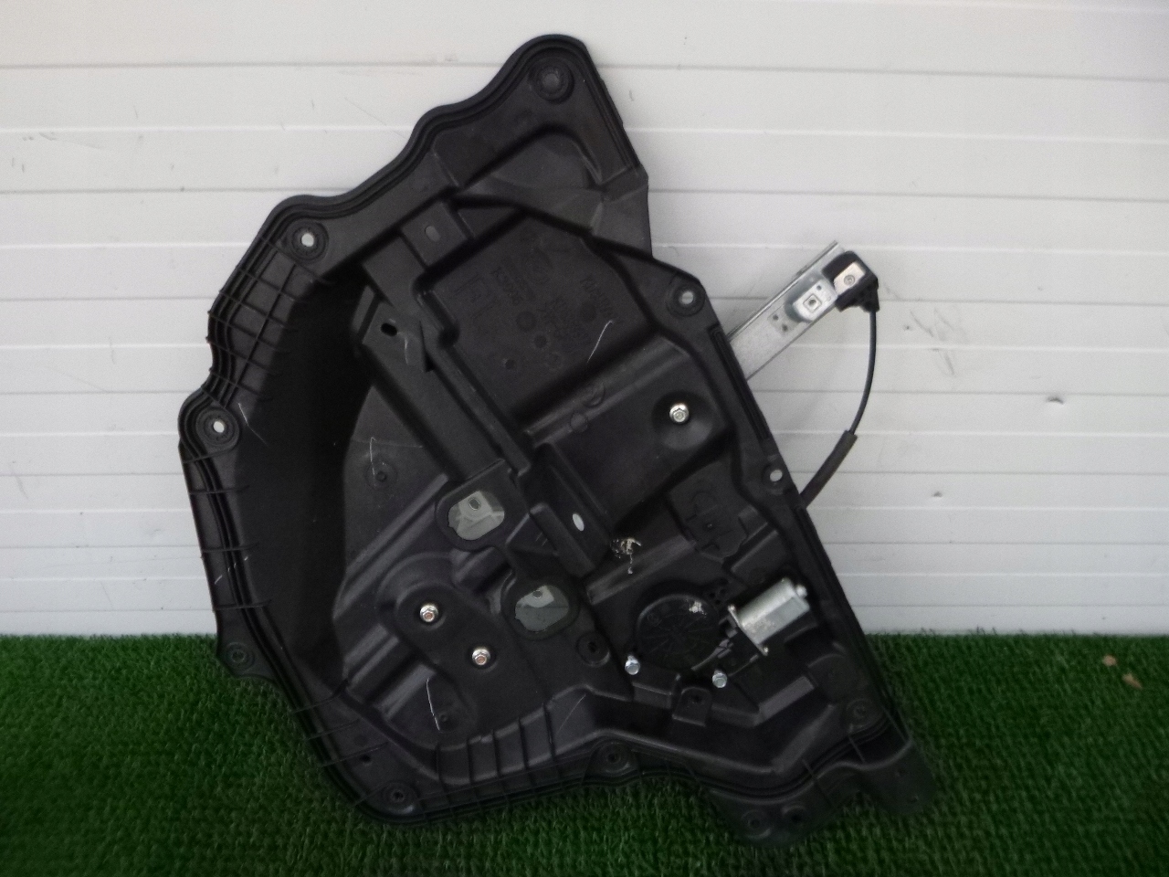 MAZDA CX-5 KD 12- window regulator rear left rear part