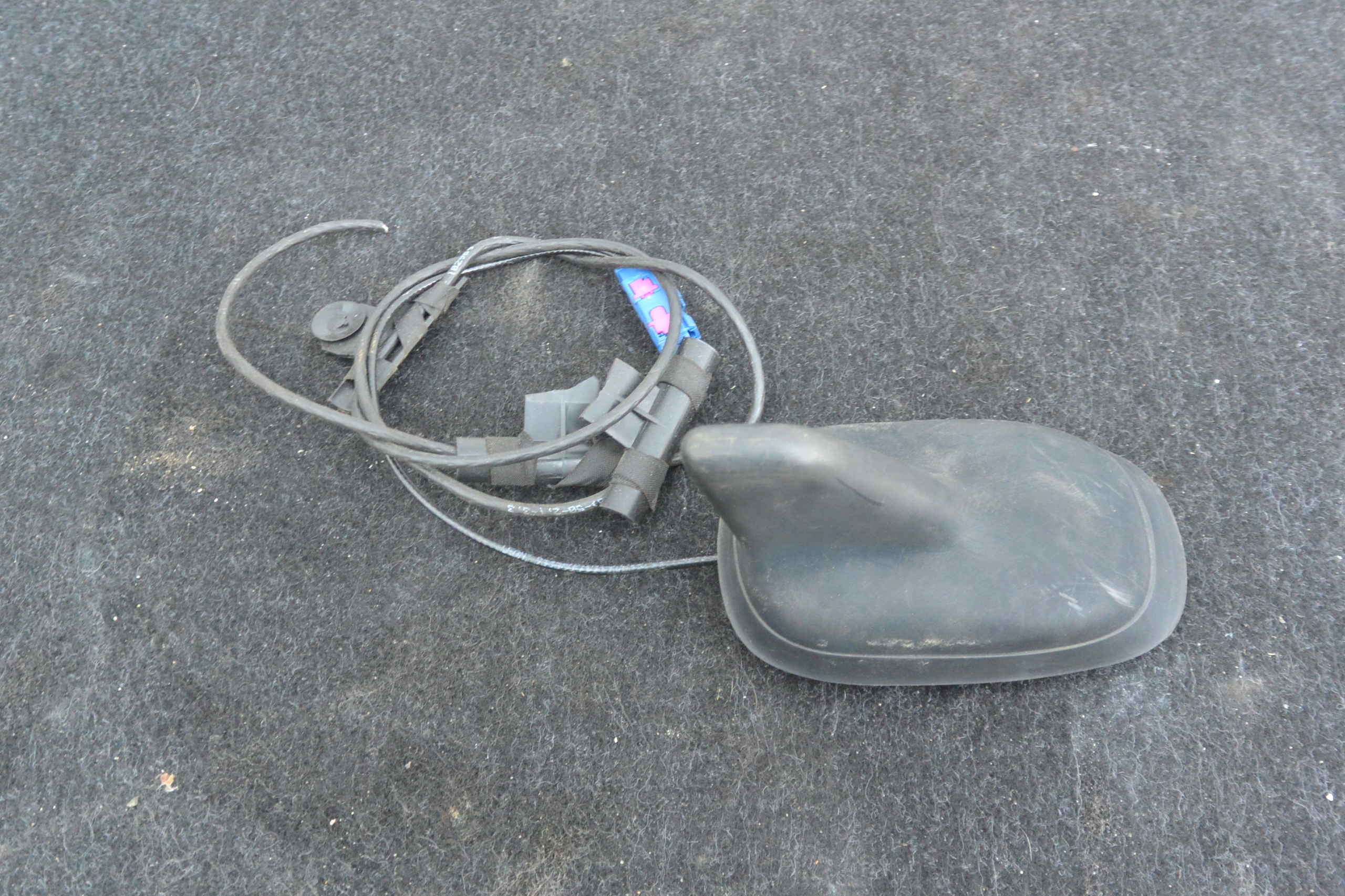 ANTENA DACH REKIN VW PASSAT CC