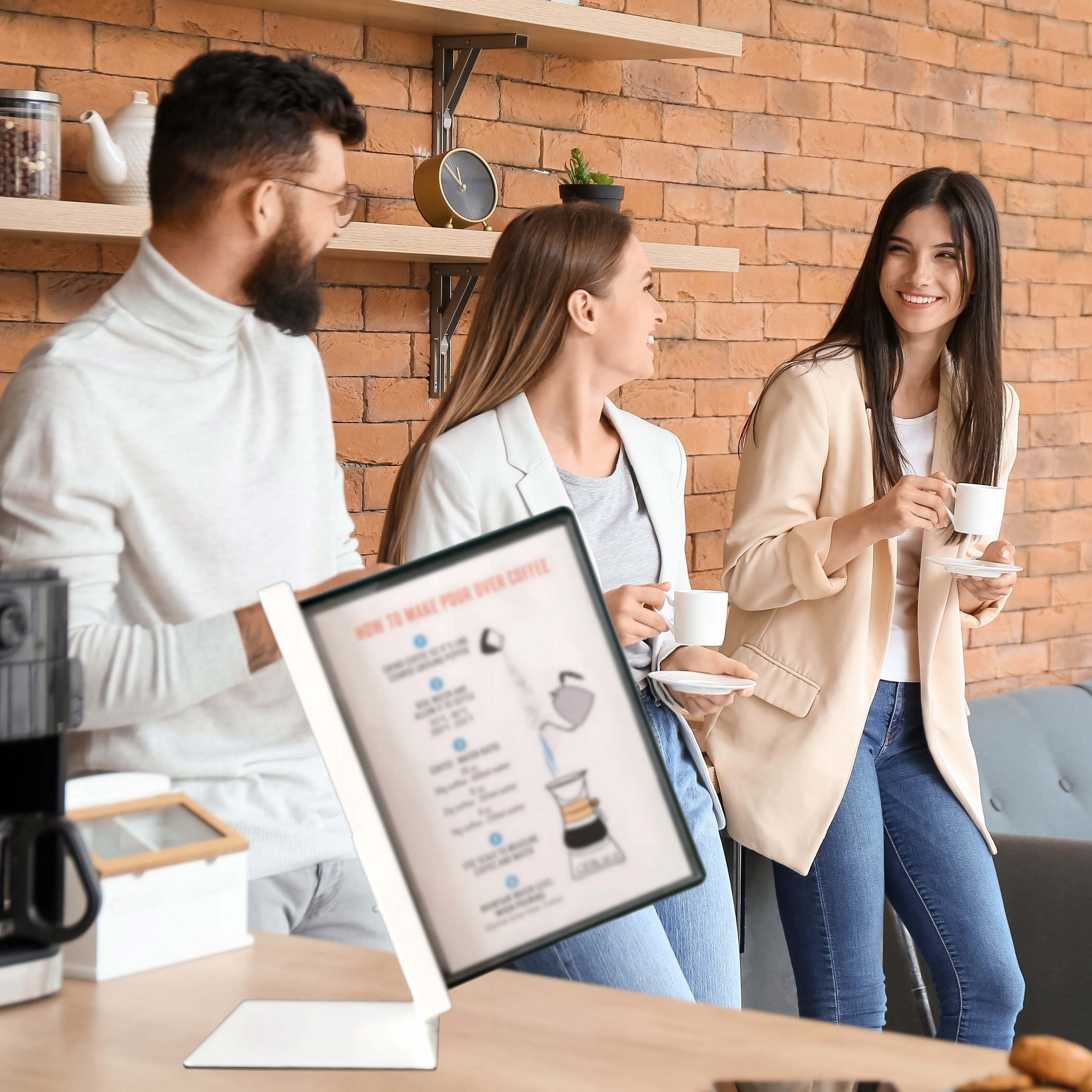 PANELE PREZENTACYJNE LEVIATAN A4 CZARNY 10szt Stan opakowania oryginalne