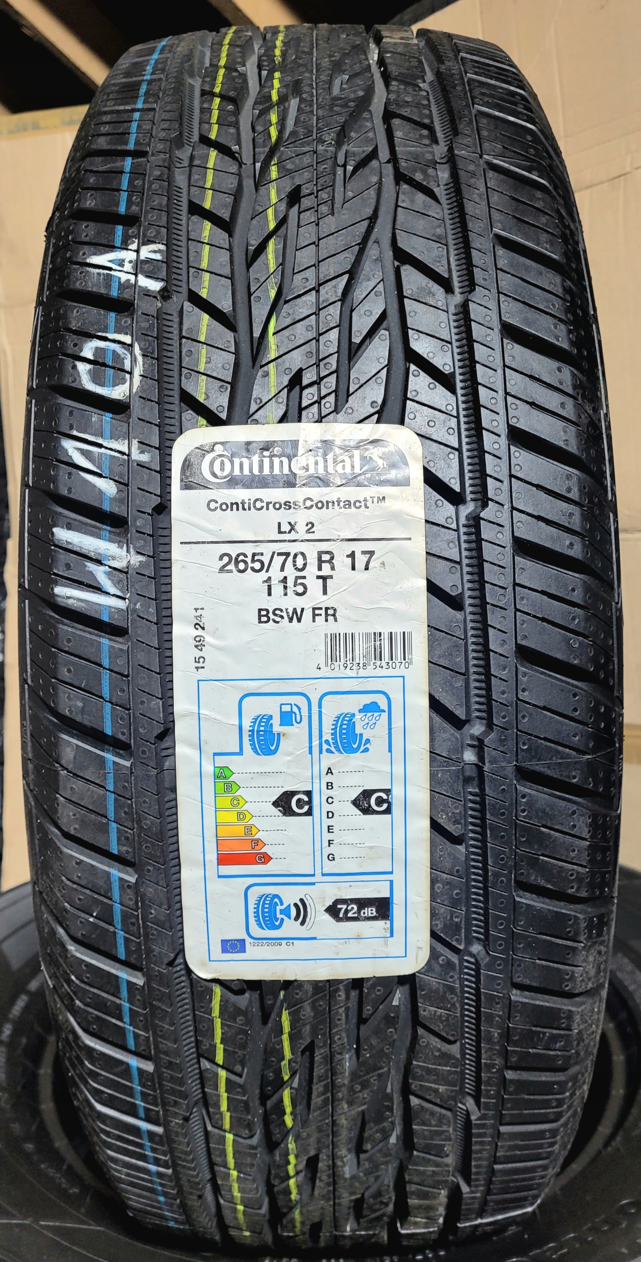4x Continental ContiCrossContact LX2 265/70R17 115T W10A Model ContiCrossContact LX
