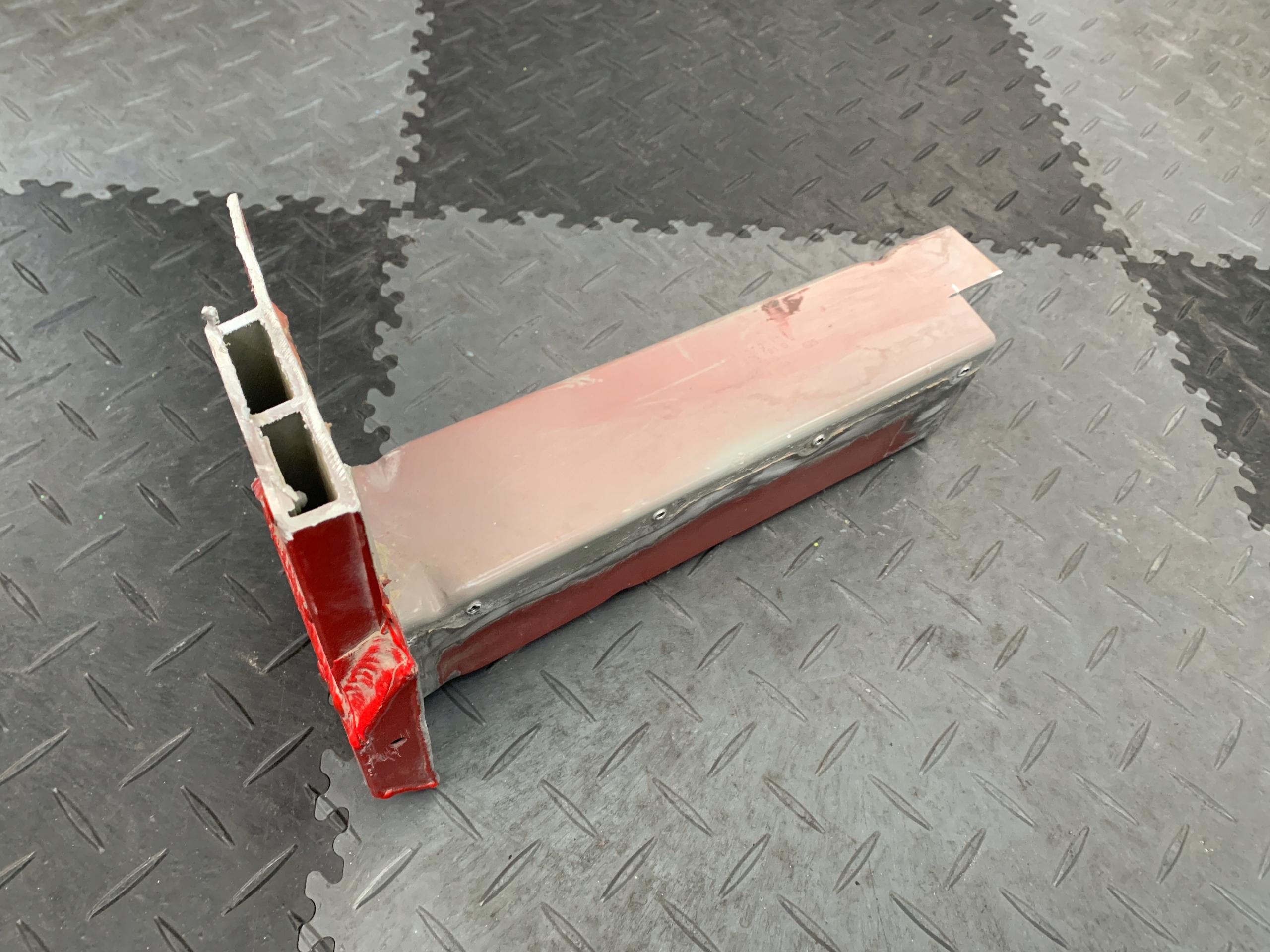 Lamborghini Huracan Лонжерон Левый Нижний