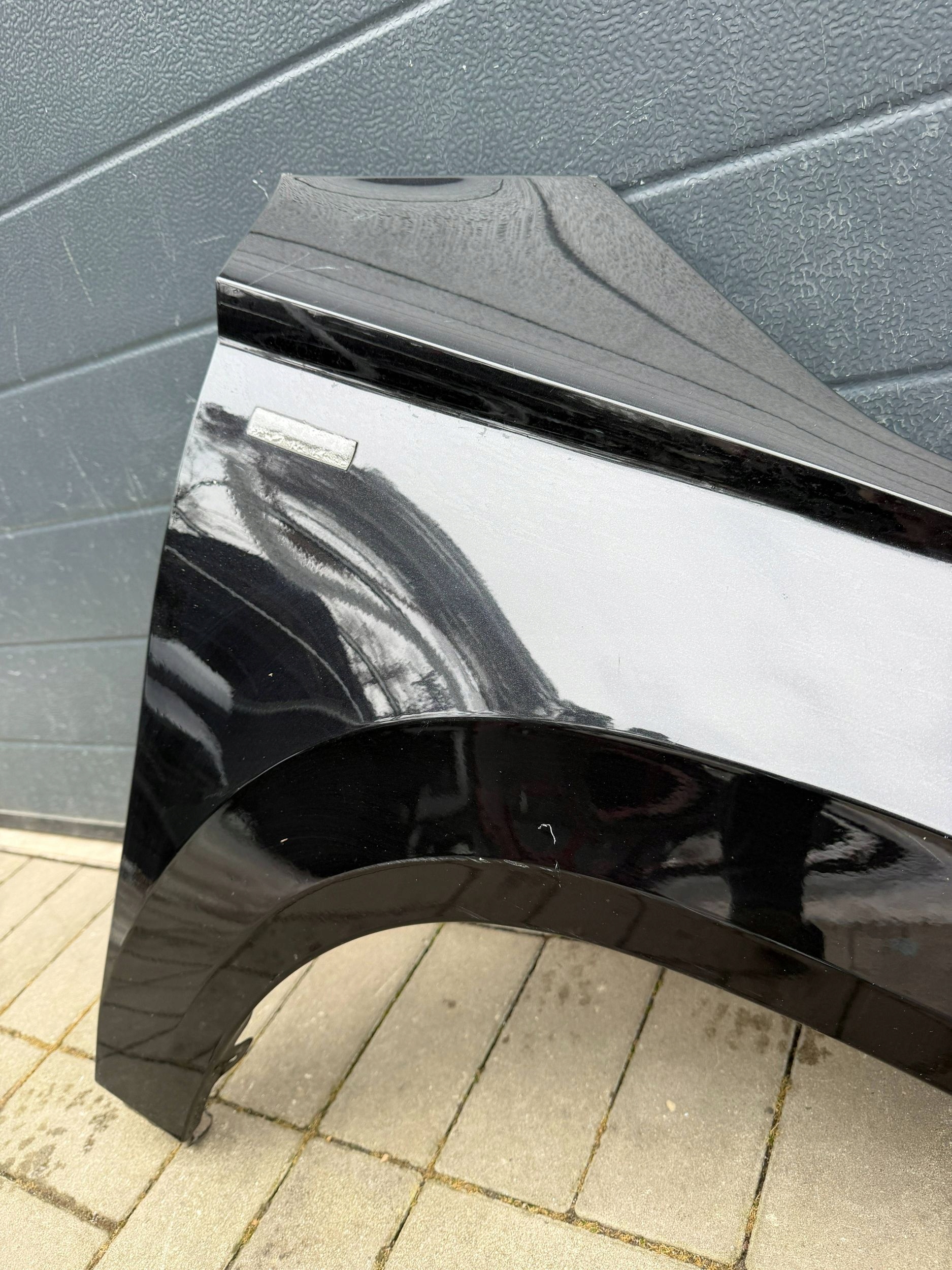 Skoda Karoq 57A 18- fender right front front