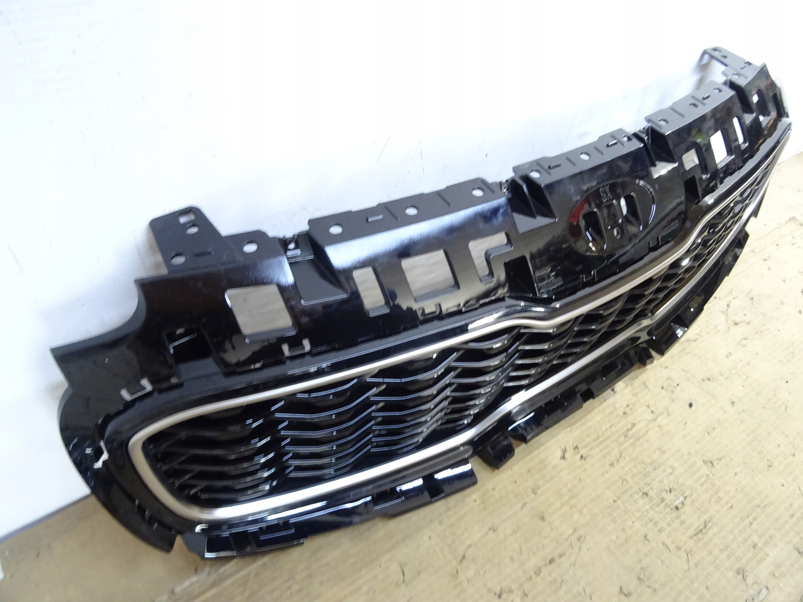 GRILL ATRAPA SPORTAGE GT LINE 86352-F1500 15-18r Producent części Kia OE