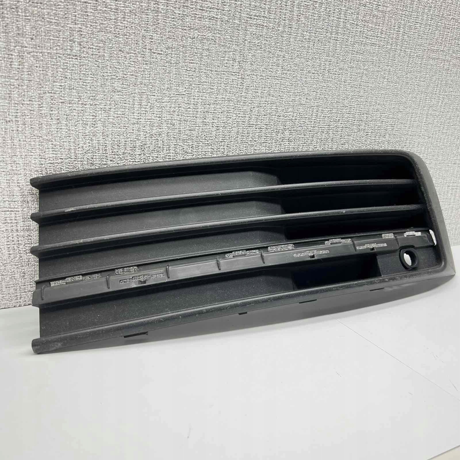 VW TRANSPORTER T6 2015-2019 grill der stoßstange links oben 7E5853683