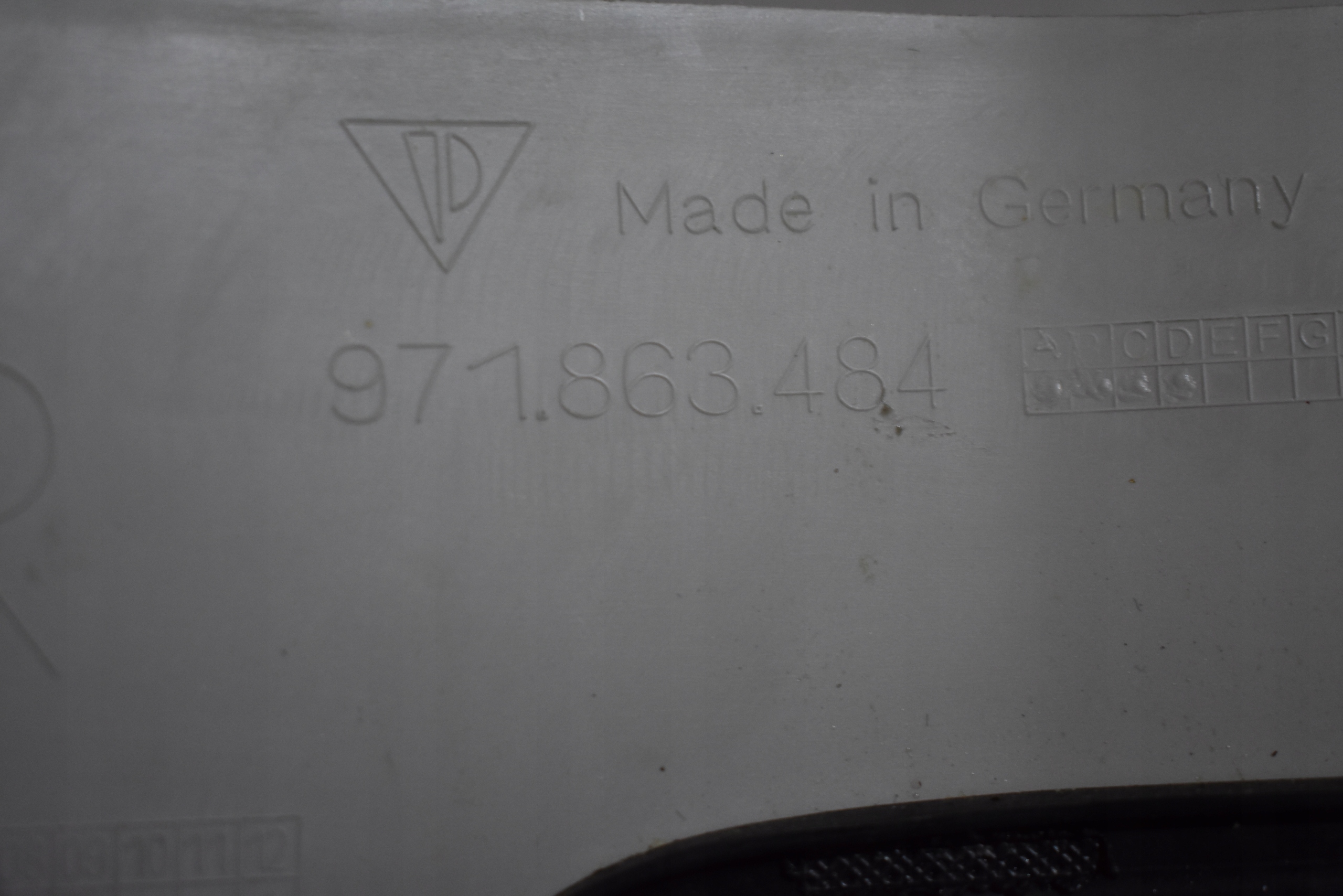 moulding cap threshold front left PORSCHE PANAMERA 971 1