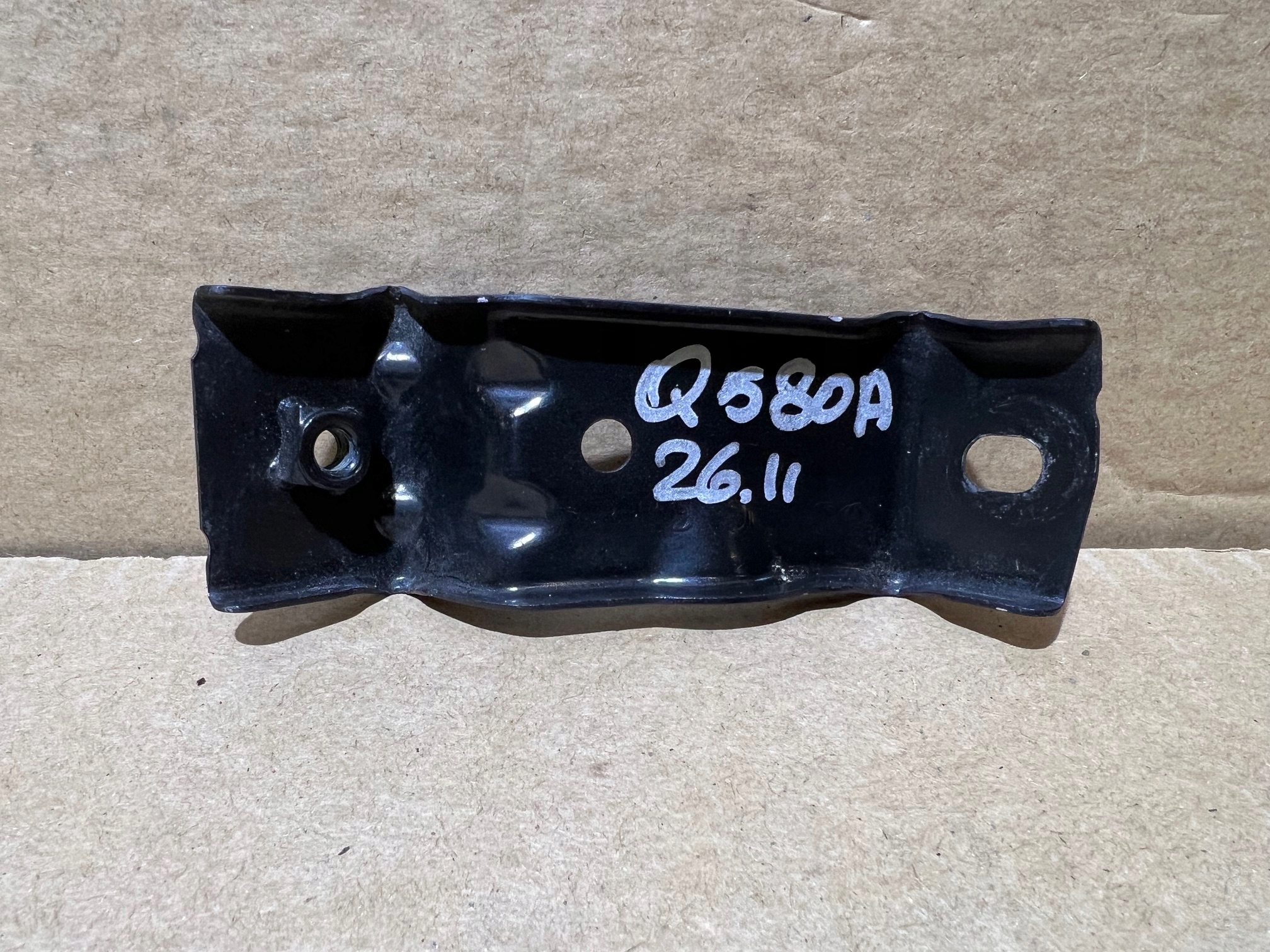 AUDI Q5 80A console holder of a fender left front 80A821471