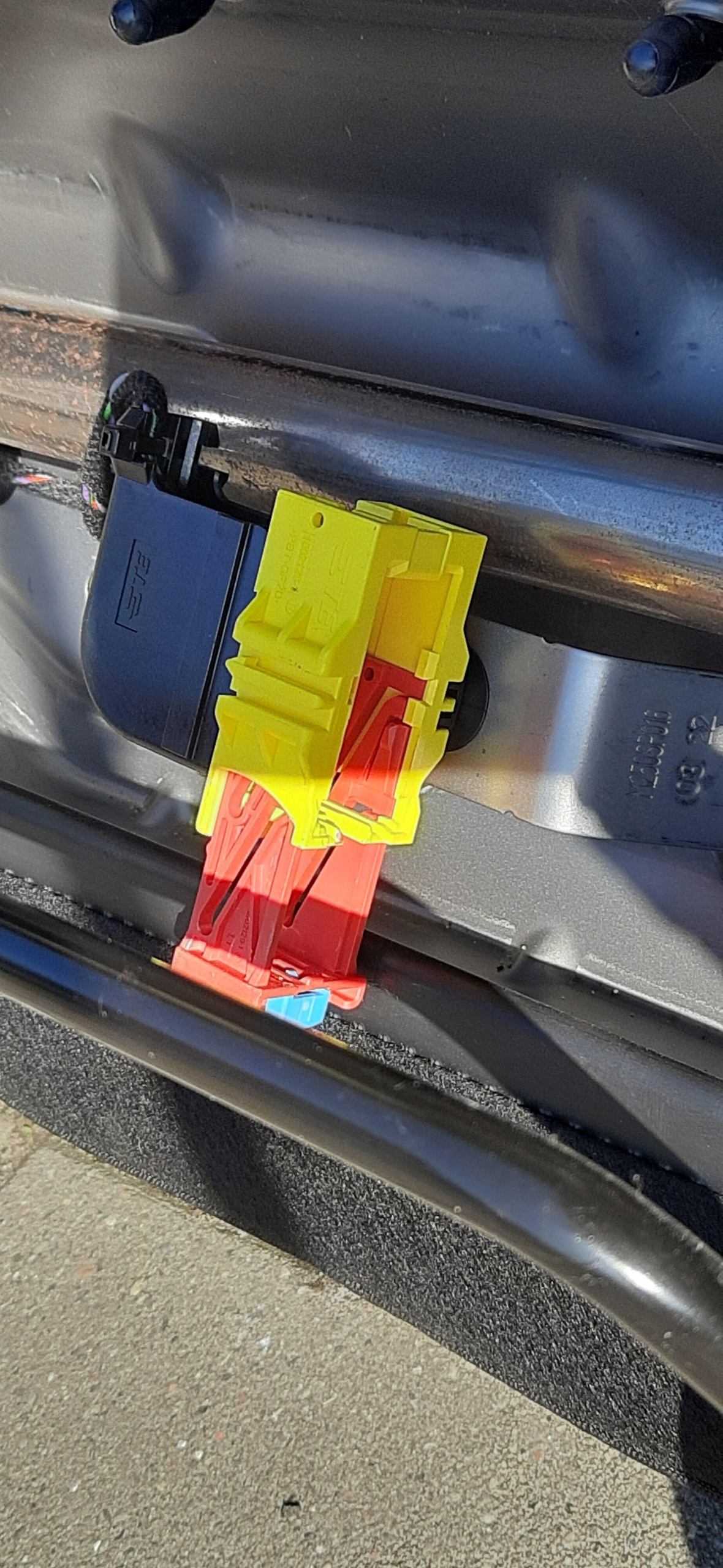 кресло пассажира правый передний Dacia SANDERO III