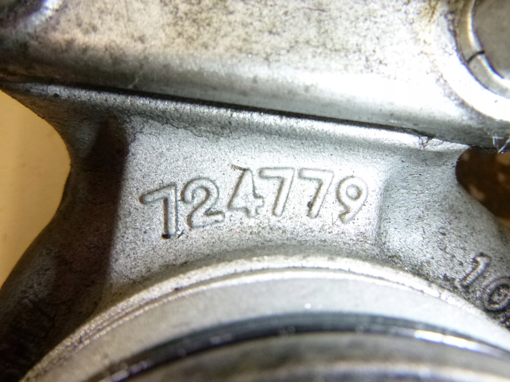 turbo TURBINA BMW X3 E83 2.0 sd 2008r 724779