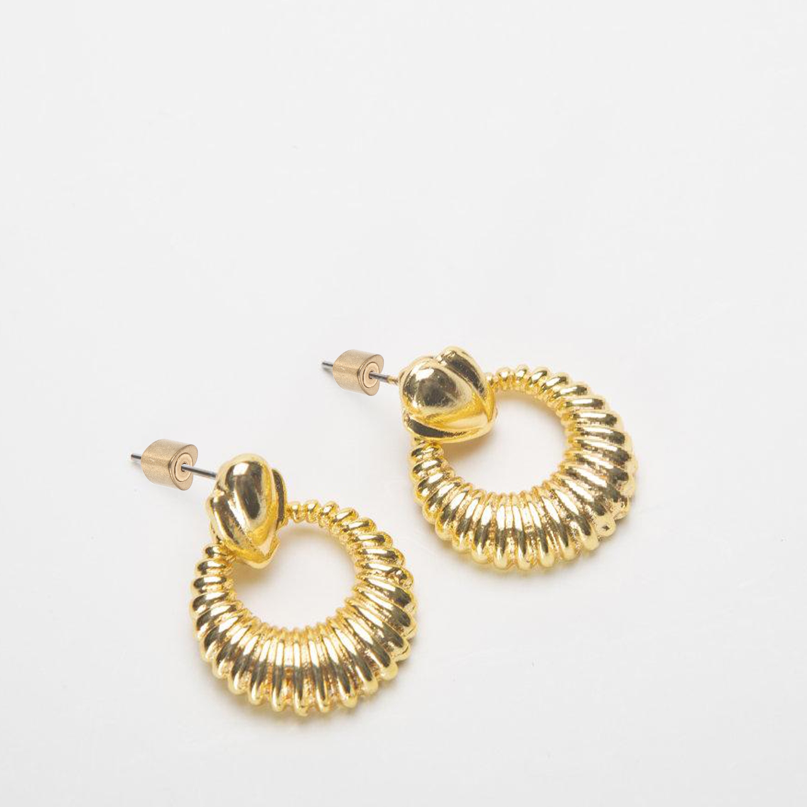 ZAMKI DO KOLCZYKÓW METALOWYCH 20SZT STYL Z BLOKADĄ Rodzaj zapięcia zatrzask