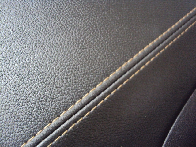 TAPICERKA DRZWI LEWY TYŁ RENAULT TALISMAN SEDAN Waga produktu z opakowaniem jednostkowym 1 kg