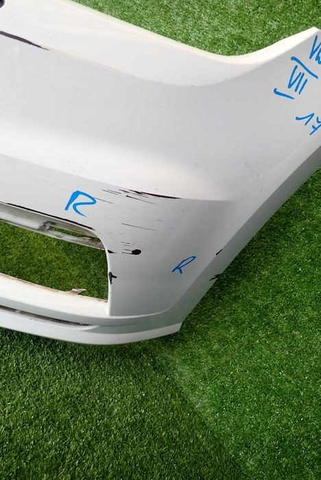 VW GOLF VII LIFT 17- Frontstoßstange vorne