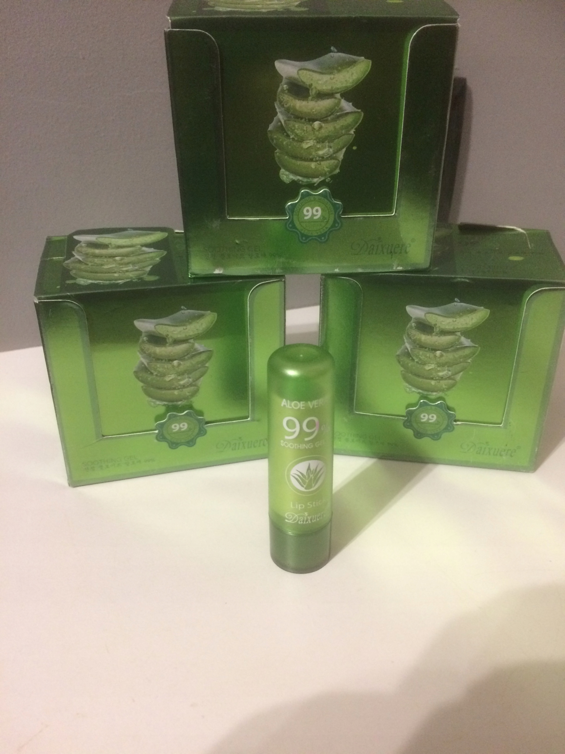 DAIXUERE ALOE VERA COLOR CHANGING LIPS STICK Marka inna marka