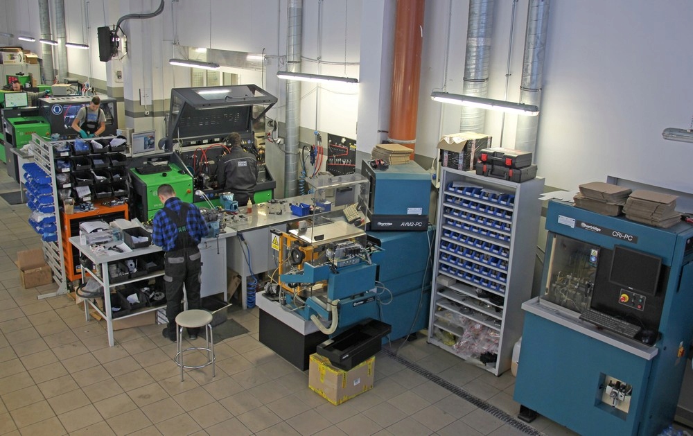 WTRYSKIWACZ EJBR01001A CITROEN 1 4 16VHDI SUZUKI 1 Producent części iNY