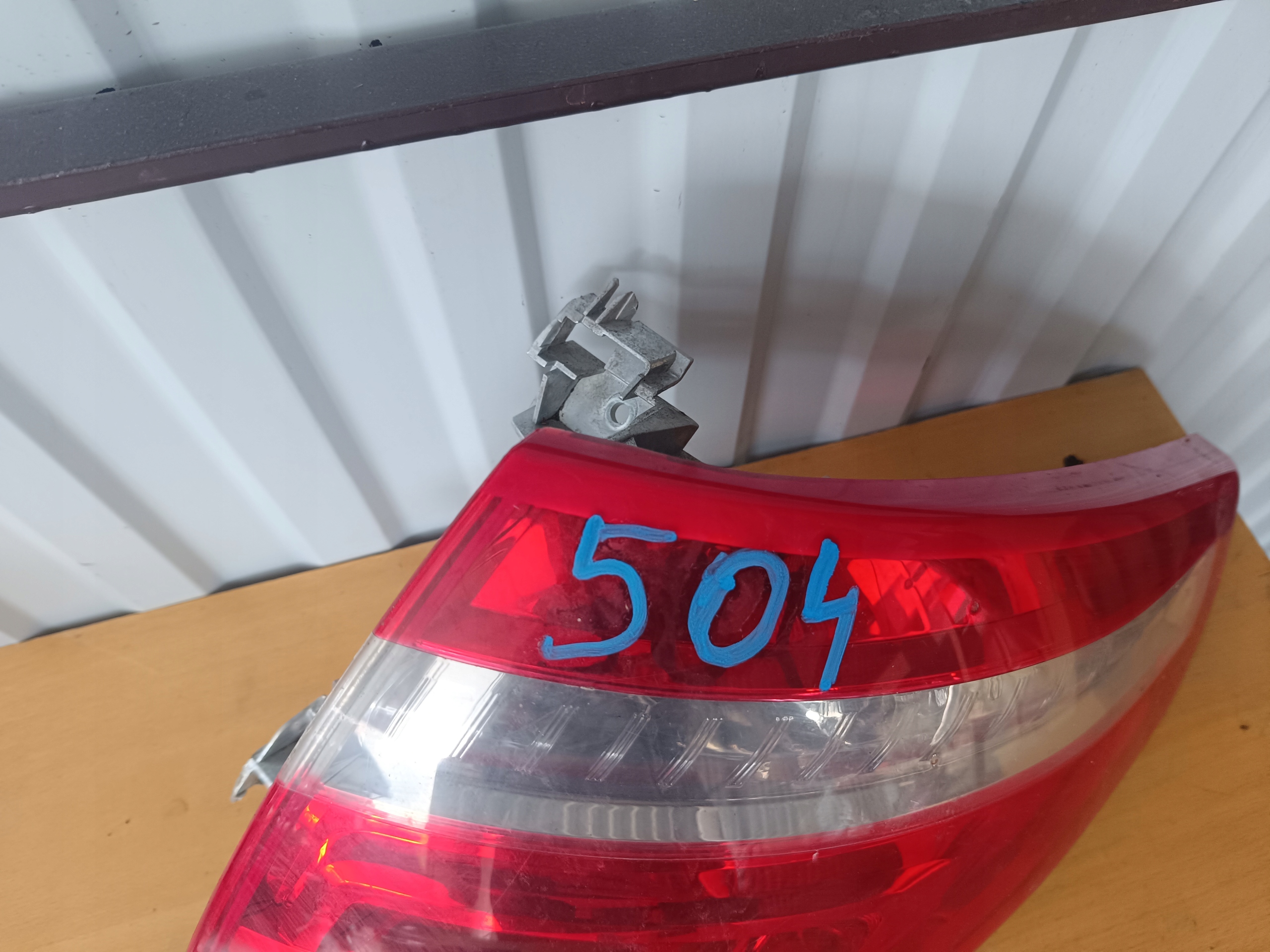 light right rear part rear CITROEN C4 PICASSO and 9653547480