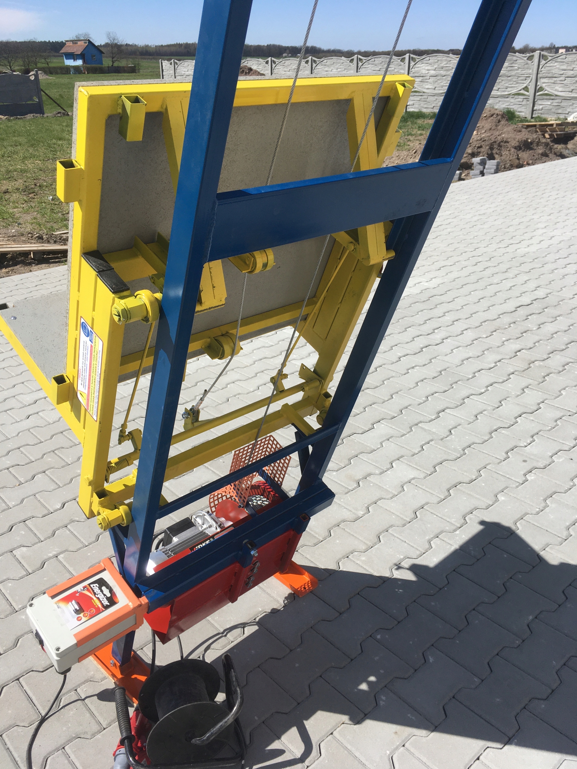 Winda dekarska model 2020/COMFORT MAX 14m Maksymalny udźwig 0.4 t