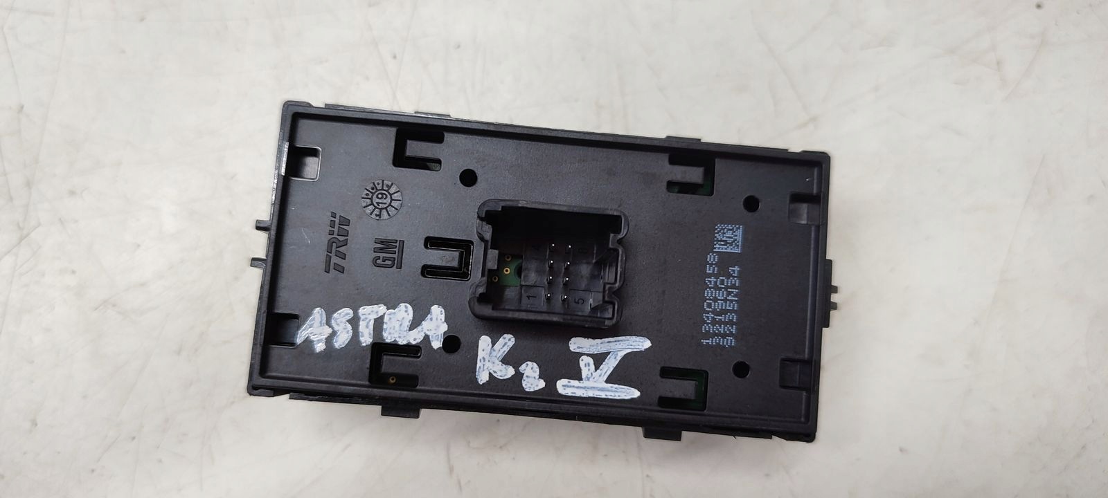 Bouton panel Vitre Opel Astra K LIFT kombi