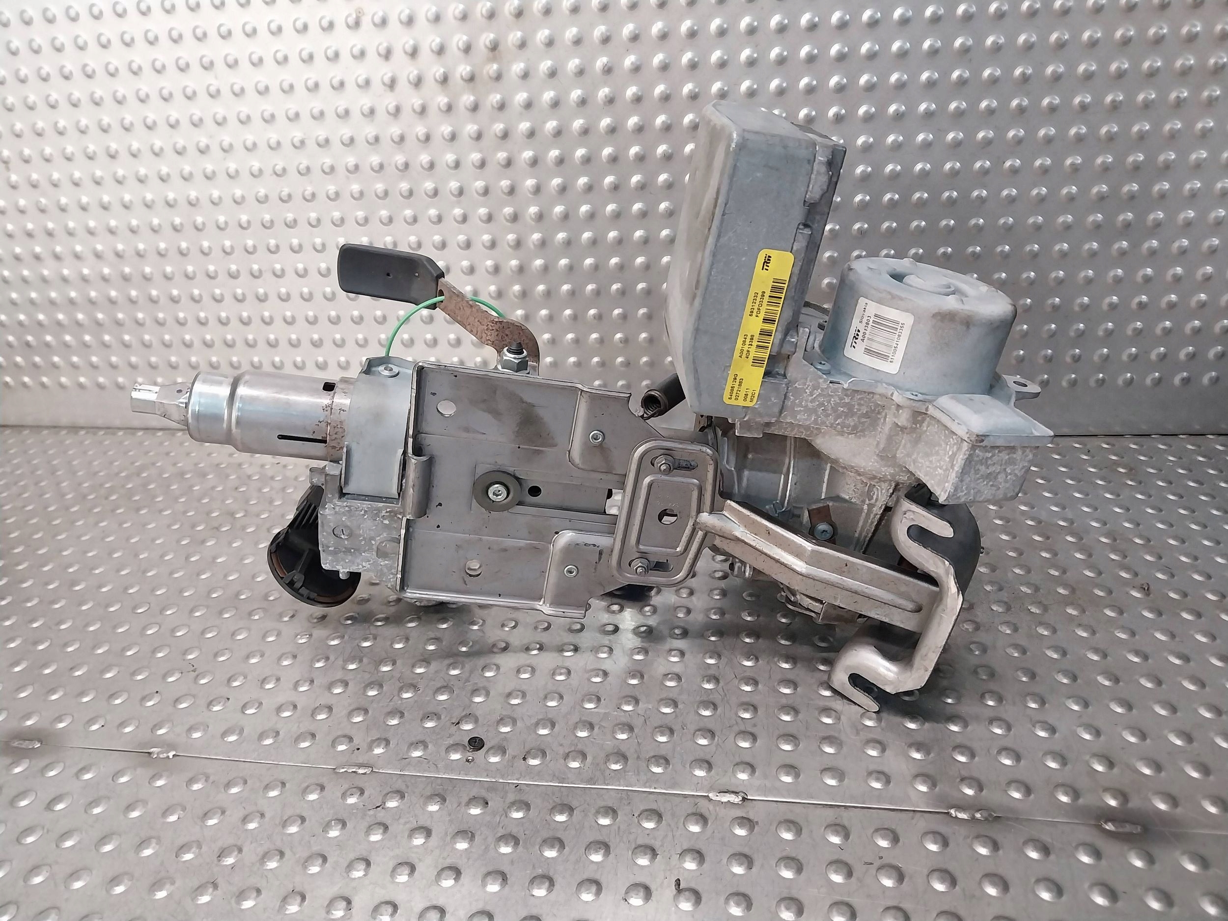control electrics pump 8V513C529AR FORD FIESTA MK7 1.4 1.6 16V