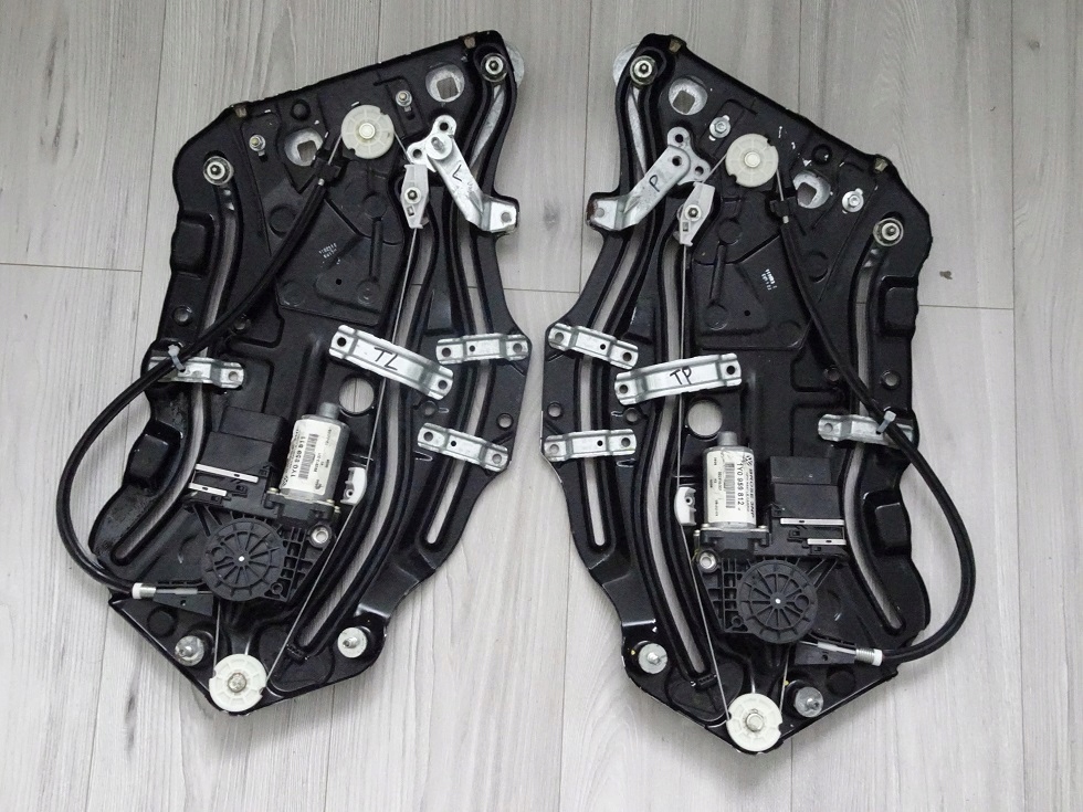 VW NEW BEETLE CABRIO 1Y7 PODNOŚNIK SZYBY TYŁ LEWY 2003-2010