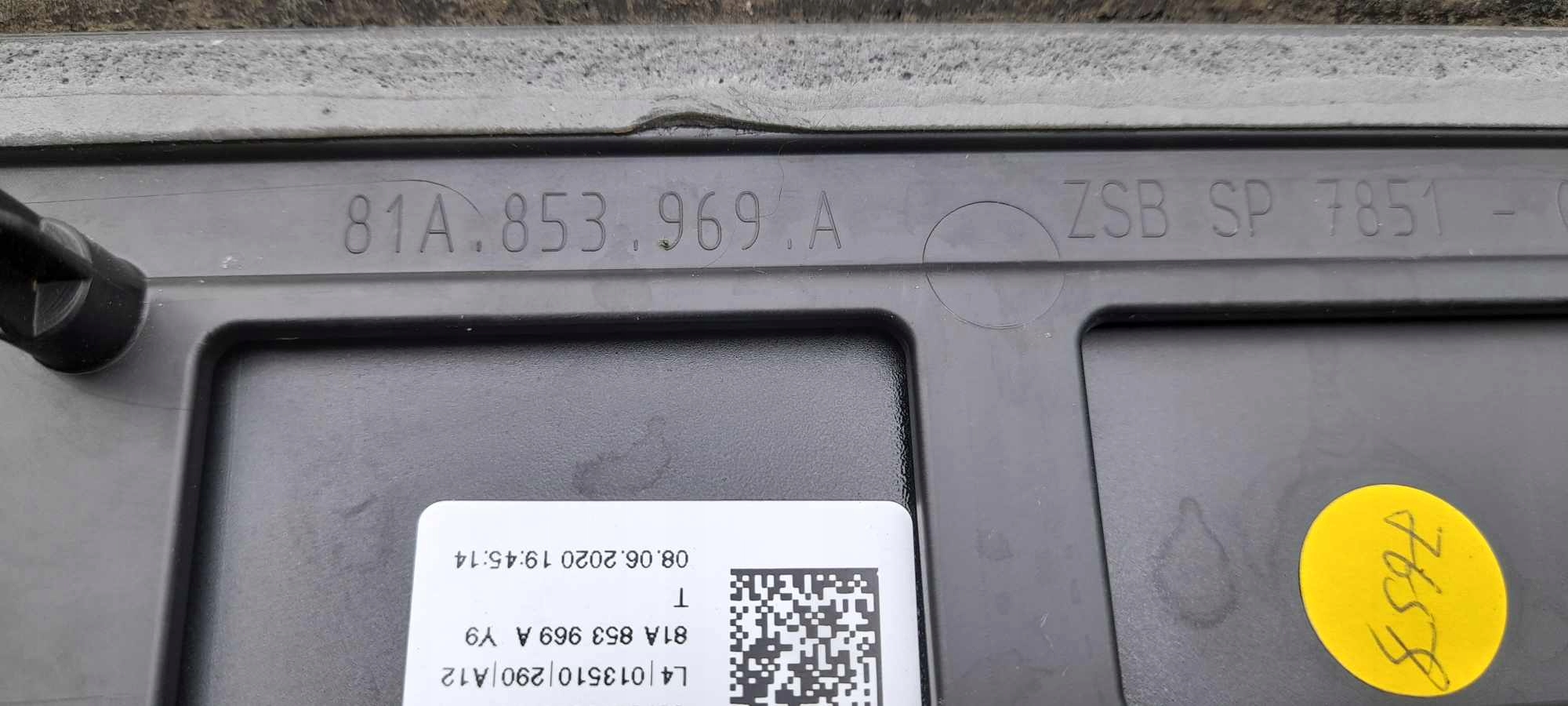 moulding door left rear part AUDI Q2 81A 81A853969A