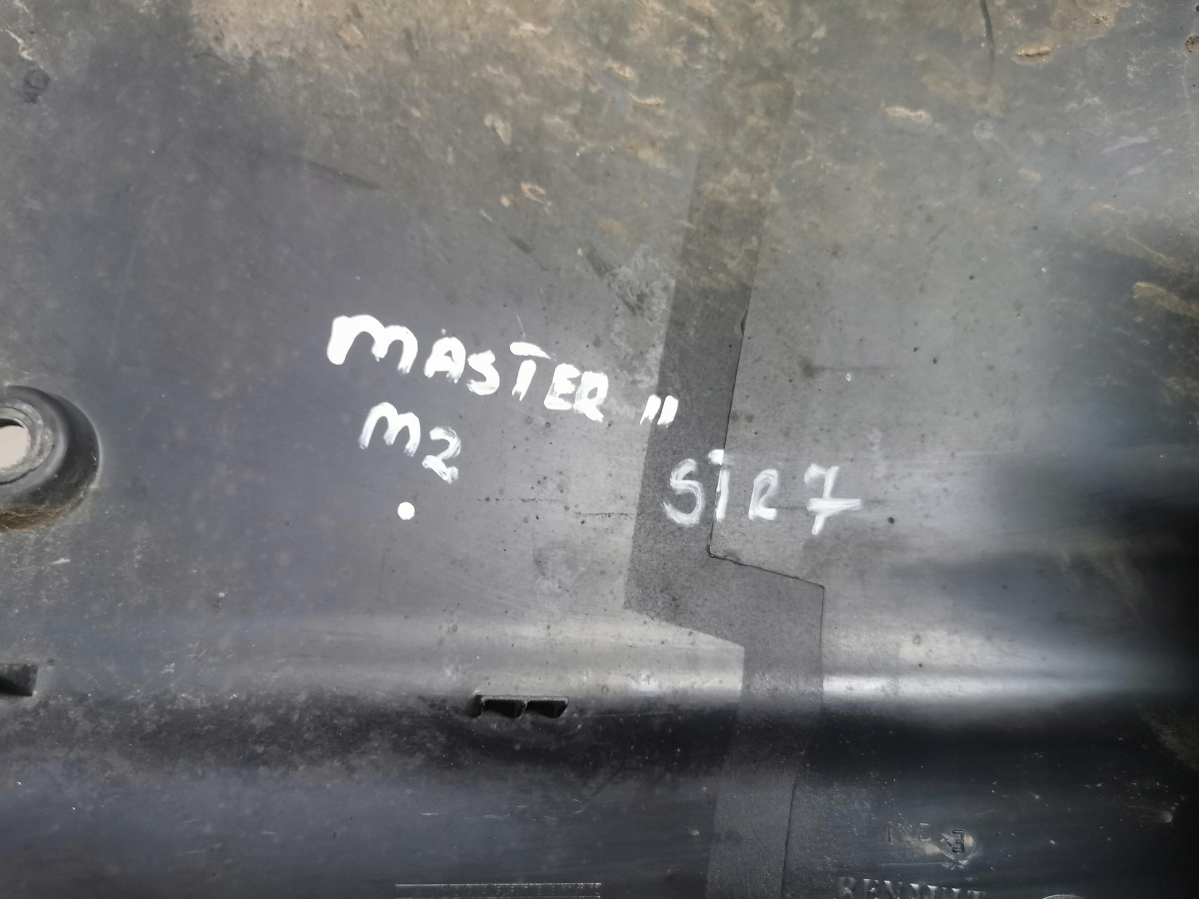 Ecke der Stoßstange links heck RENAULT MASTER II 7700352123 03-09