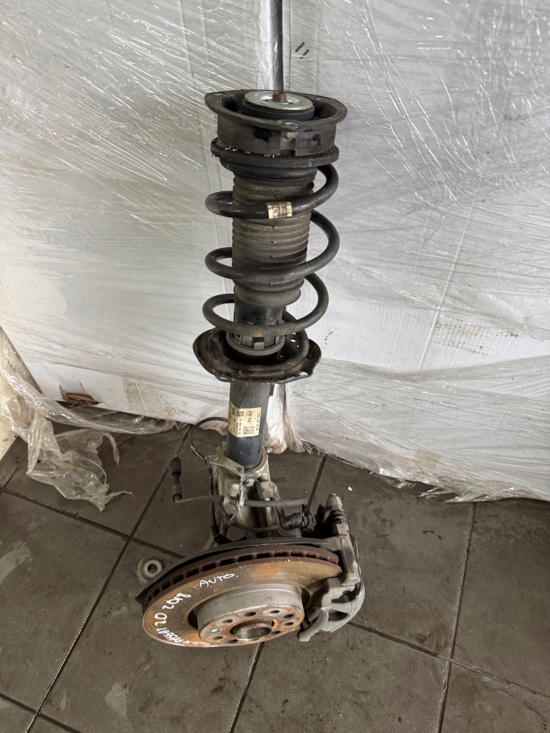 MCPERSON swing right front VW PASSAT B8 2.0 TDI DSG EU complete !