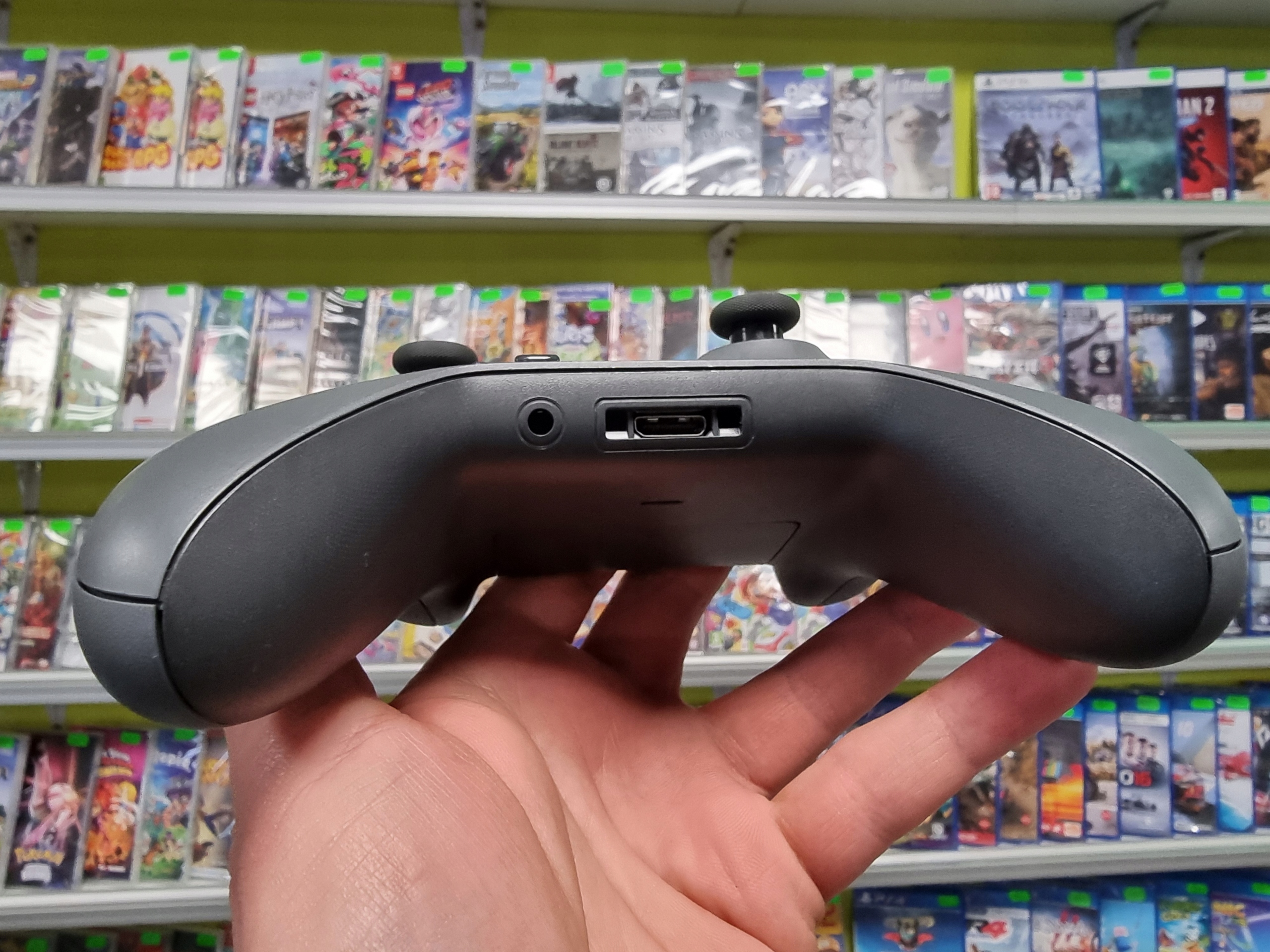 102. PAD KONTROLER XBOX ONE SERIES S X PC GOLD RUSH BATTLEFIELD V SZARY Kompatybilne platformy PC Xbox Series Xbox One Android