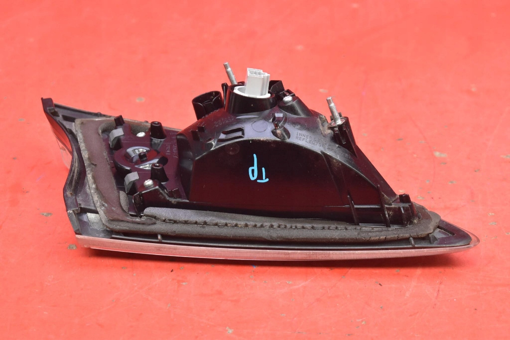 light right rear part rear BBN7513F0 MAZDA 3 2 II BL 5D HB 09-13
