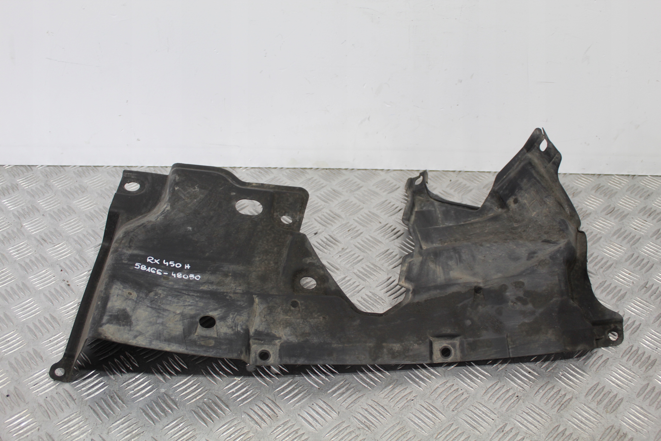 cover chassis LEXUS RX 450H IV 4 58166-48050