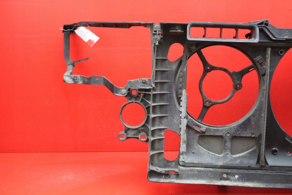 support panel for radiators pillar AUDI A8 D2 2.8 V6 174 KM 94-99