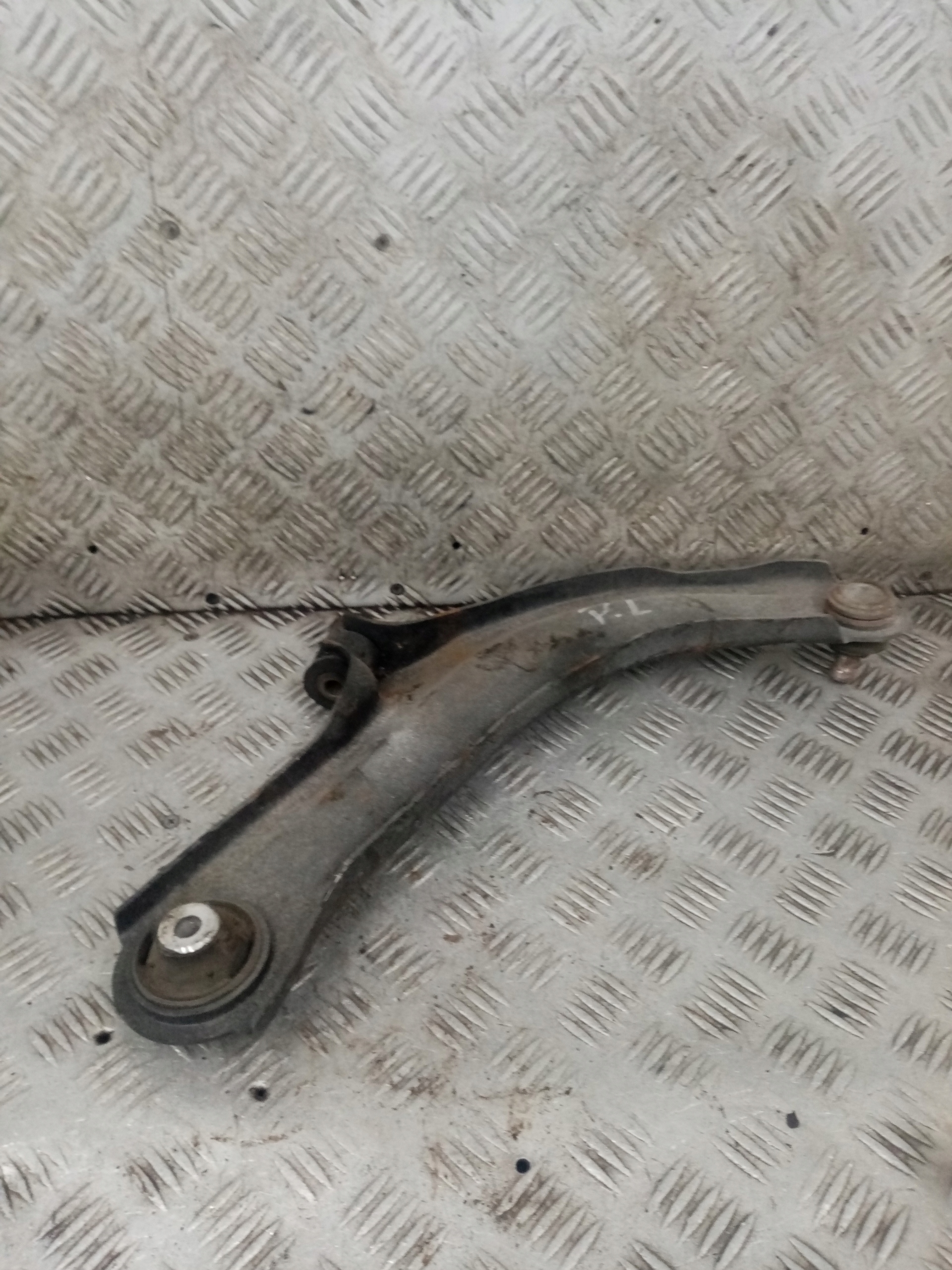 Querlenker links vorne NISSAN NOTE E11
