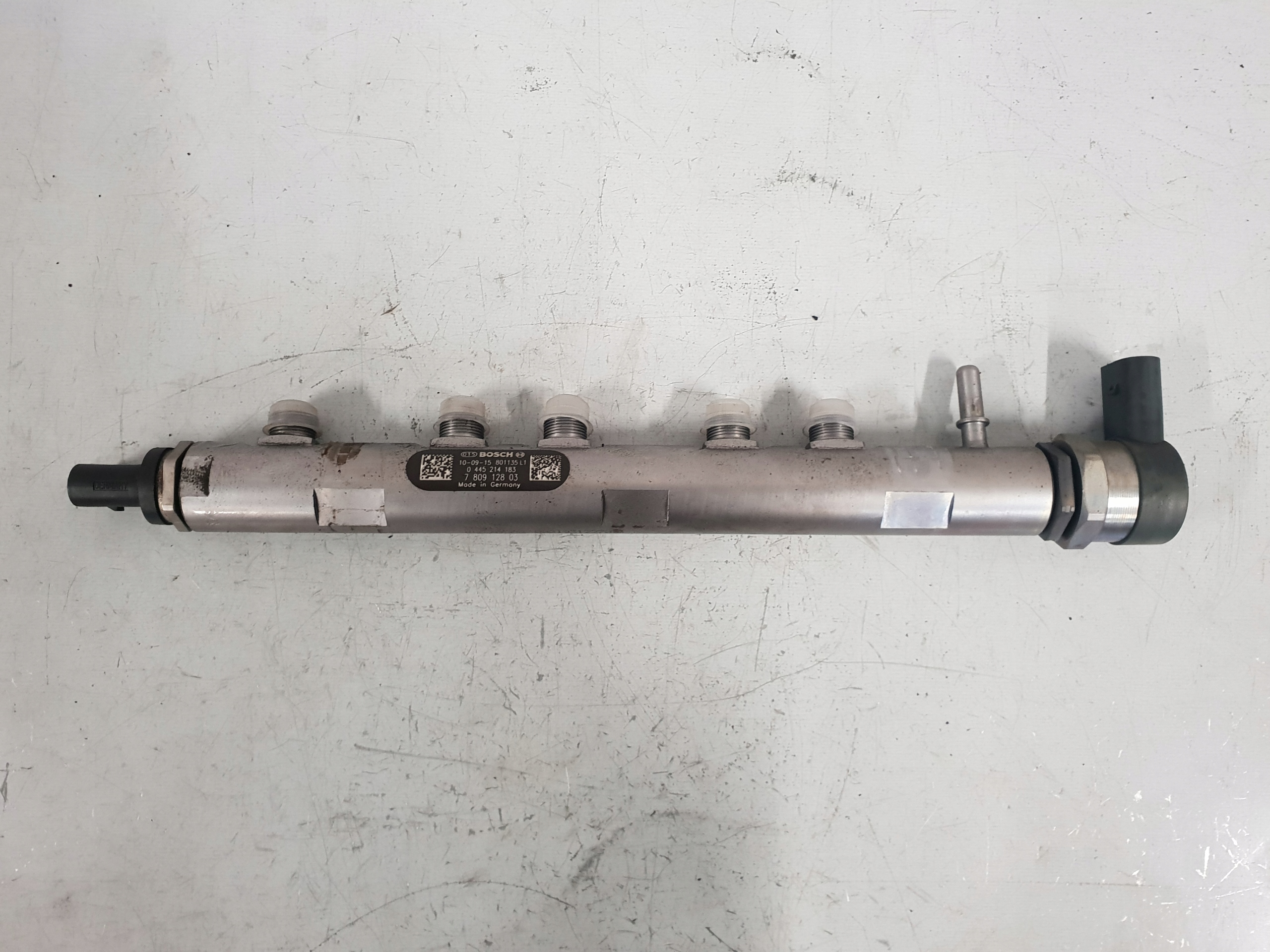 0281002949 - BMW e90 e91 2.0 D ін'єкційна панель паливний клапан