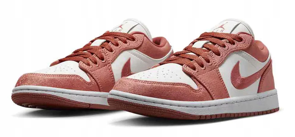 Dámské boty Nike Air Jordan 1 Low Canvas FN3722-801 44,5