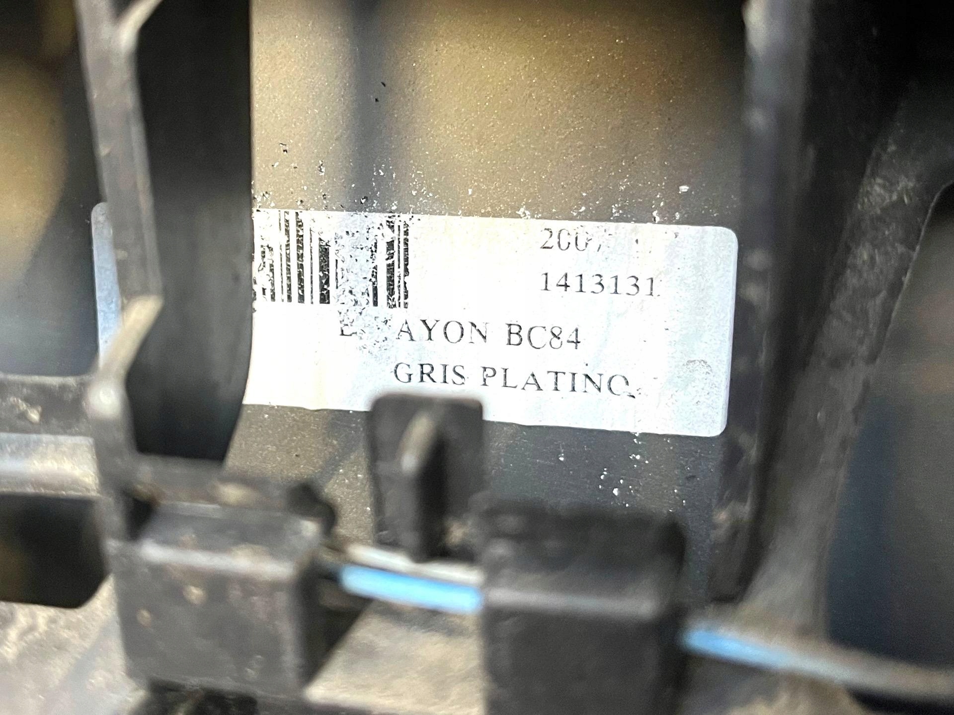 молдинг крышки renault MEGANE 2 2007