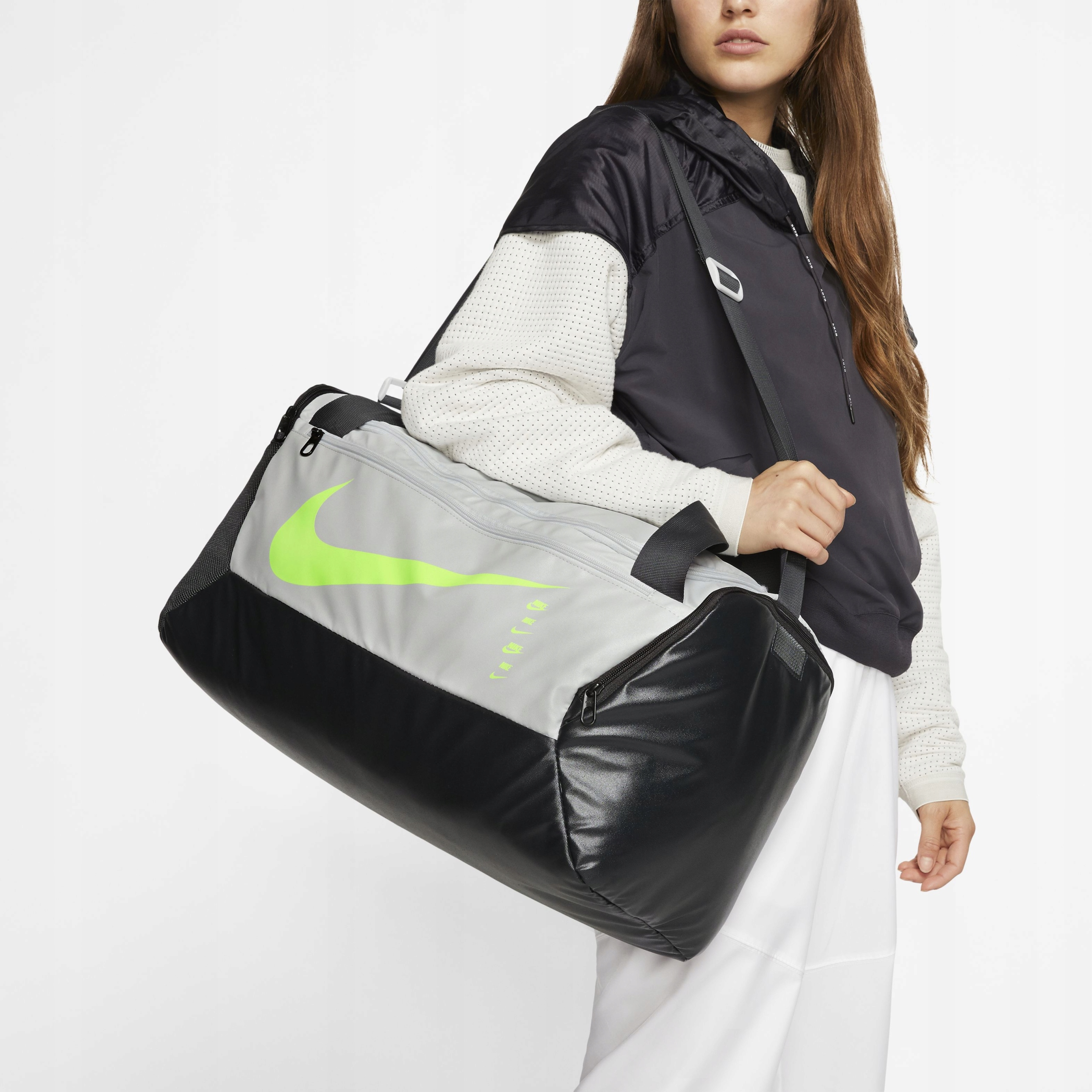 Sportovní taška Nike Brasilia Small Training 9.0 Mtrl