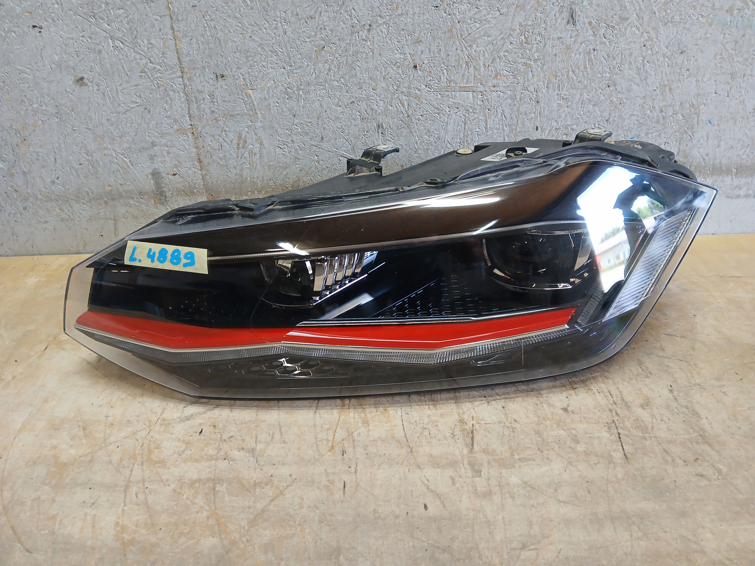 light front left VW POLO GTI FULL LED 17- 2G1941035G