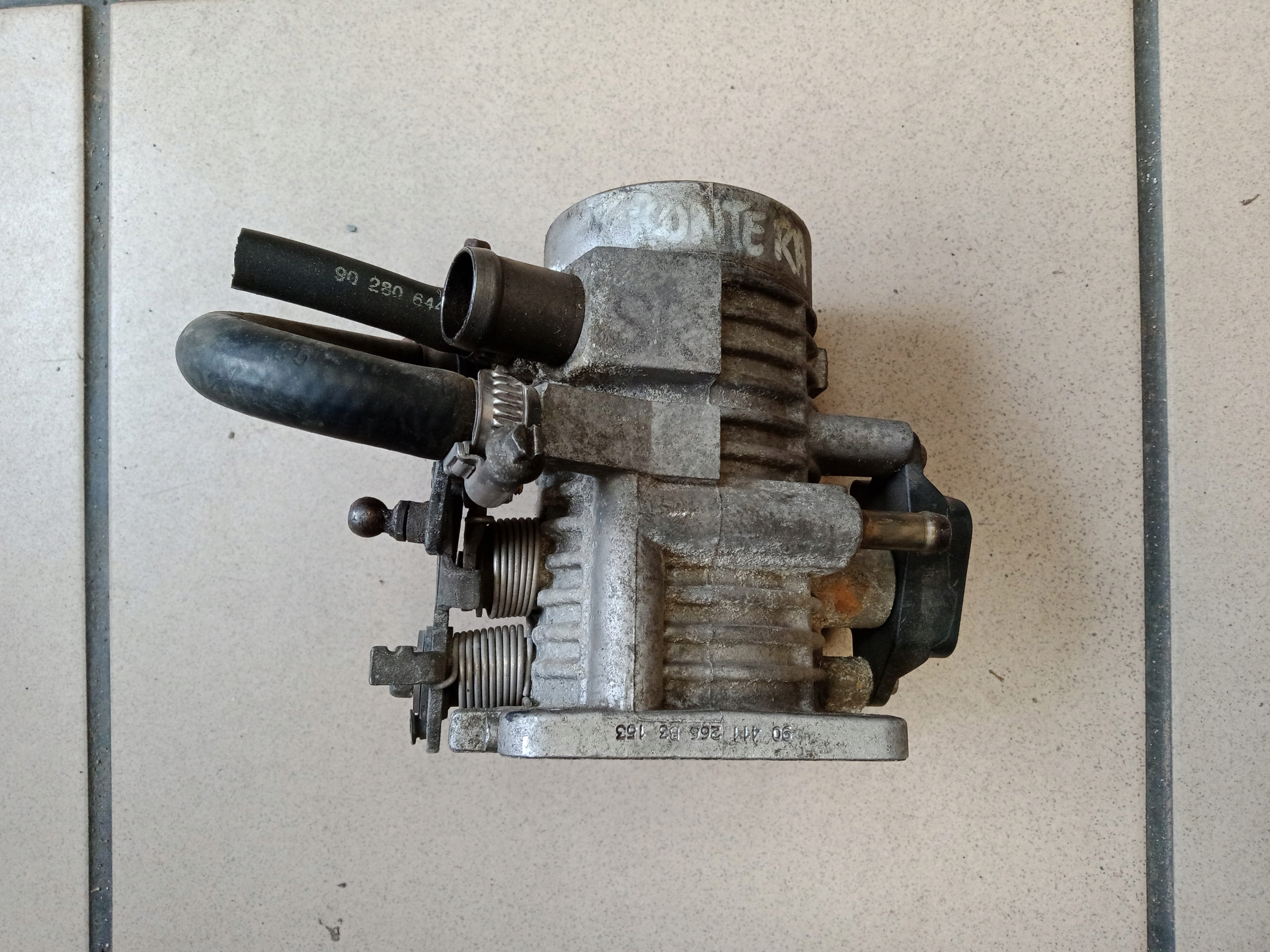 OPEL FRONTERA A 20 benzyna PRZEPUSTNICA KOMPLETNA 90411266 B3 153