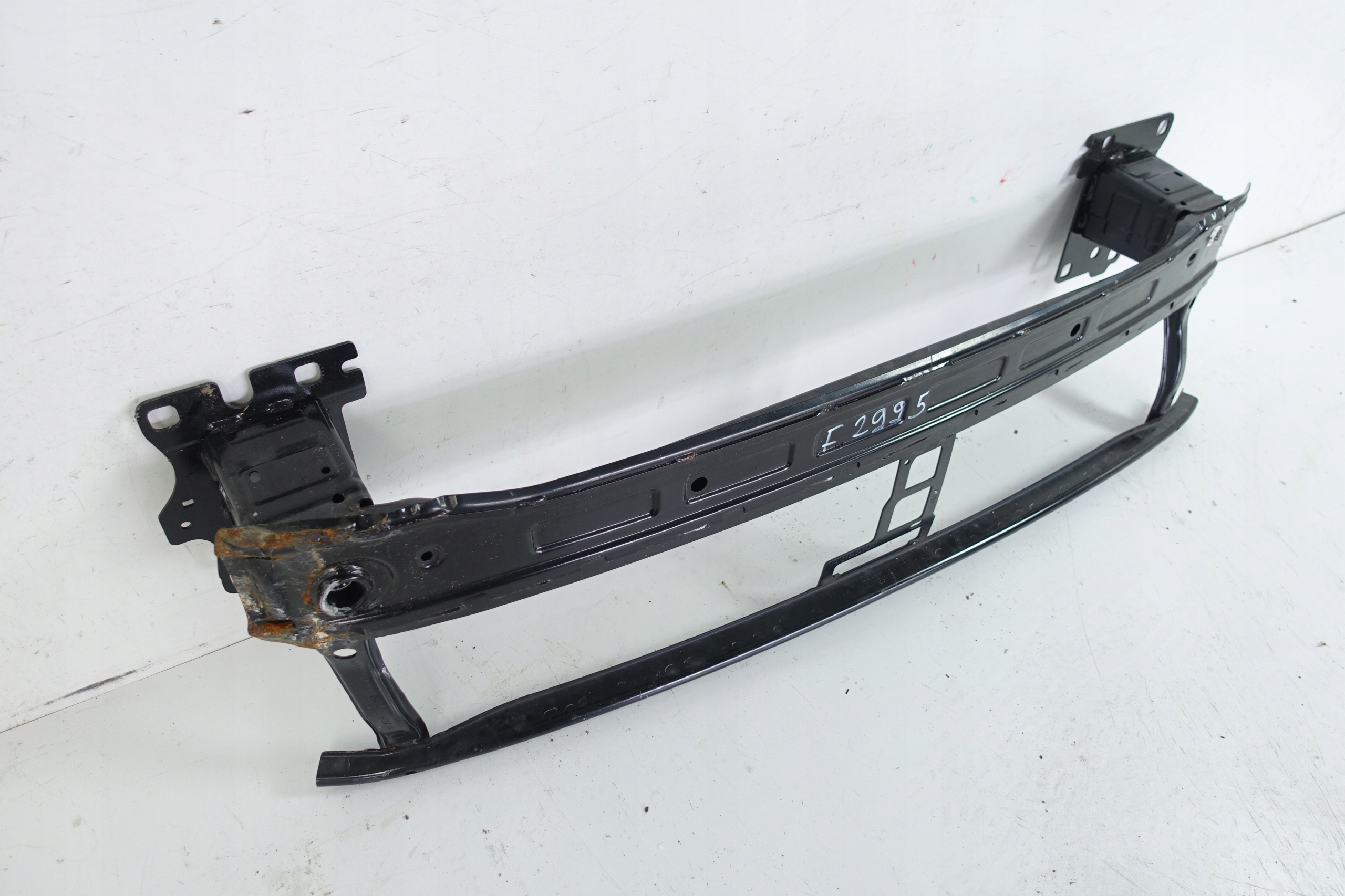 AUDI Q2 81A 2016- sider pillar of a bumper front 81A807109B
