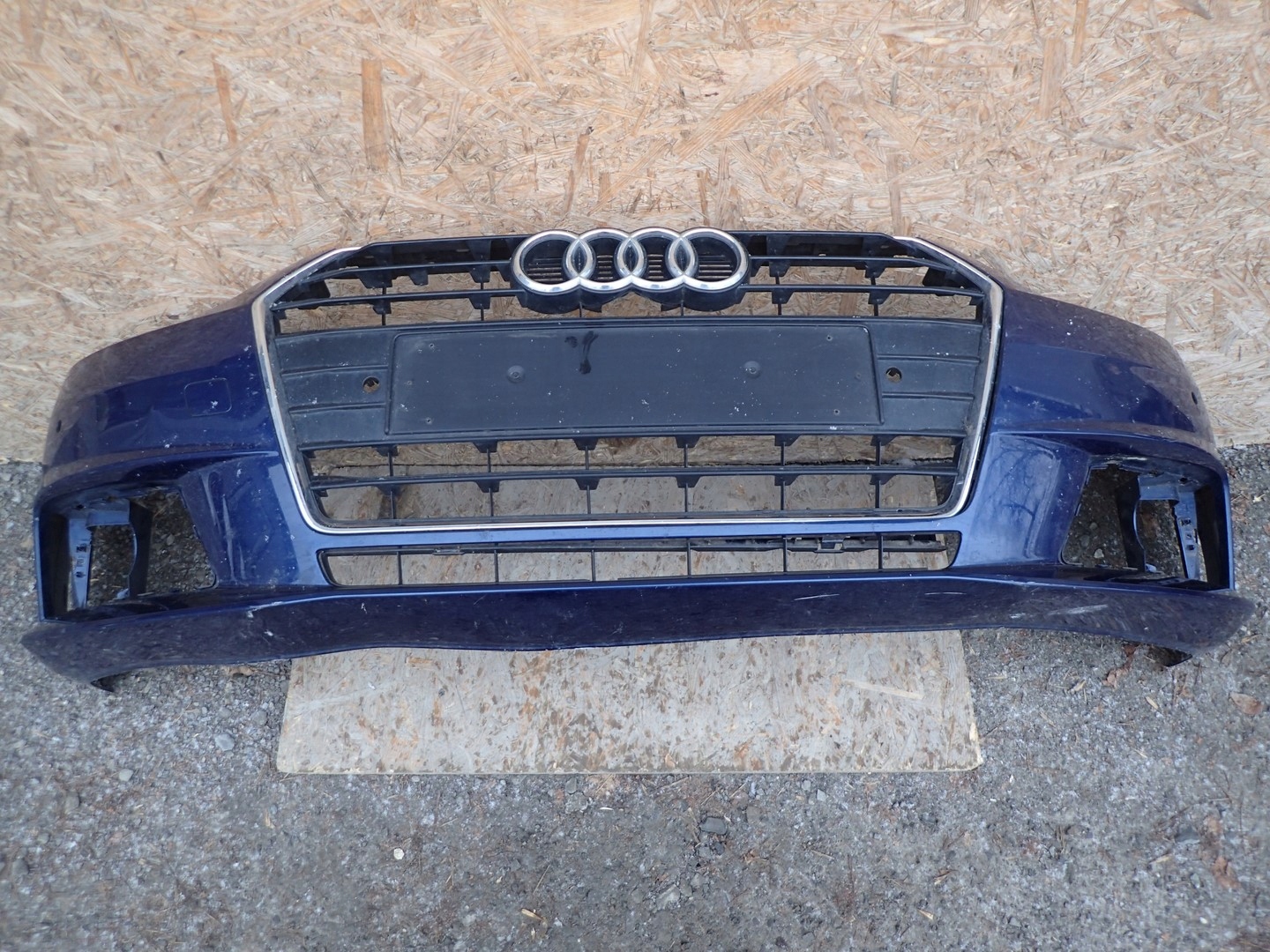 STOSSSTANGE VORNE VORNE AUDI A4 B9 8W 2015-2019R