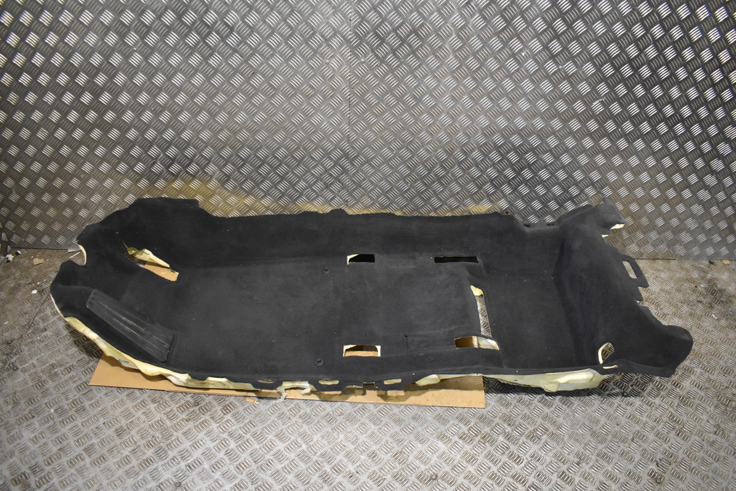 carpet left PORSCHE TAYCAN 1